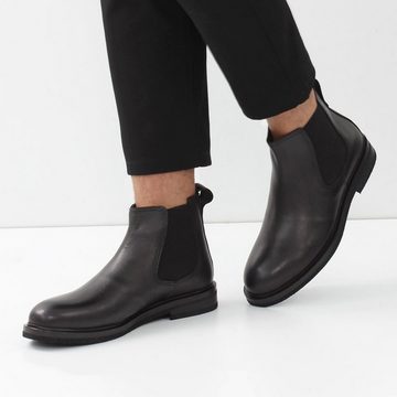 Celal Gültekin 550-797 Black Boots Chelseaboots