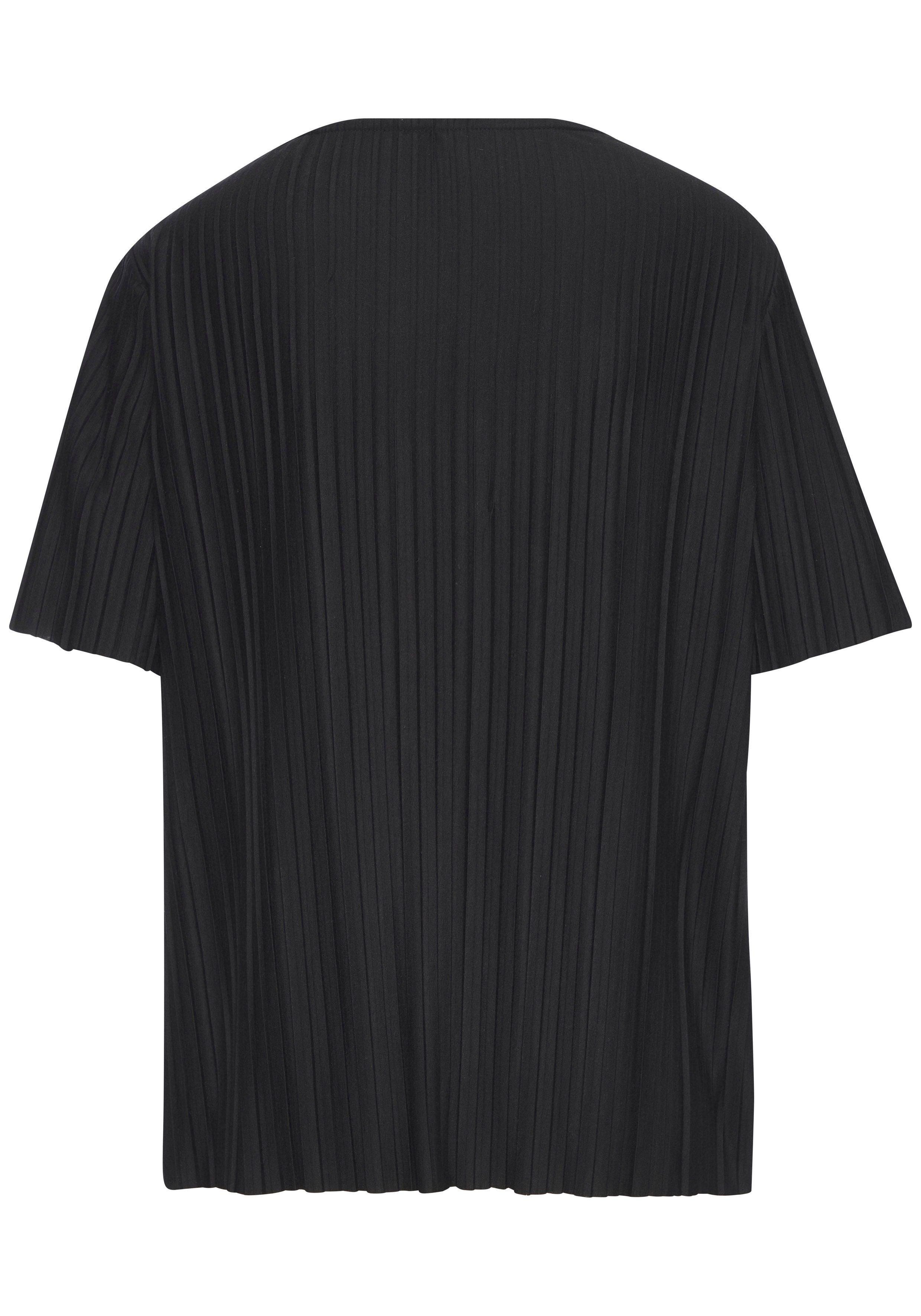 LASCANA Plisseeshirt Angenehme Viskose-Mischqualität