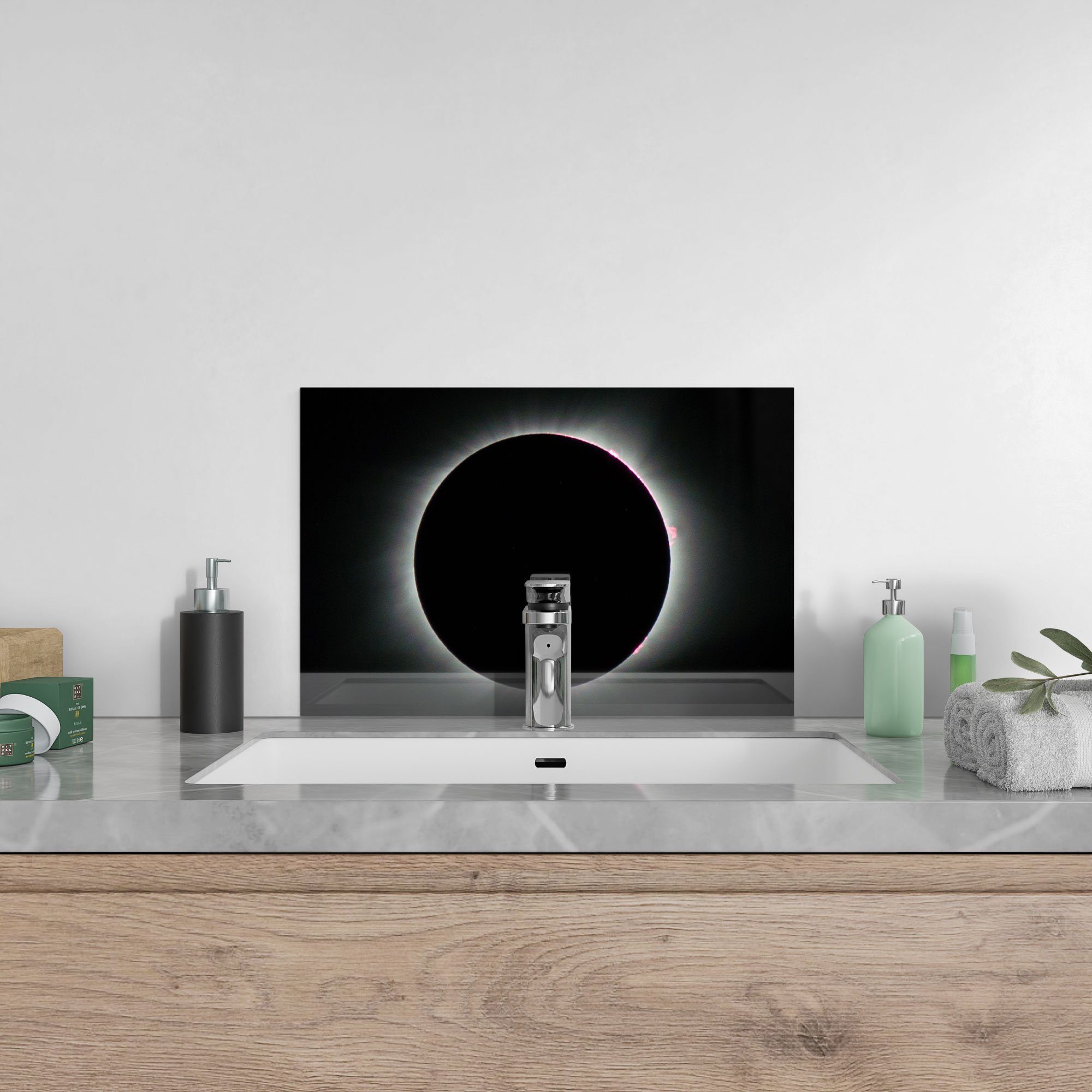 Herdblende DEQORI 'Sonnenfinsternis', Glas Spritzschutz Badrückwand Küchenrückwand