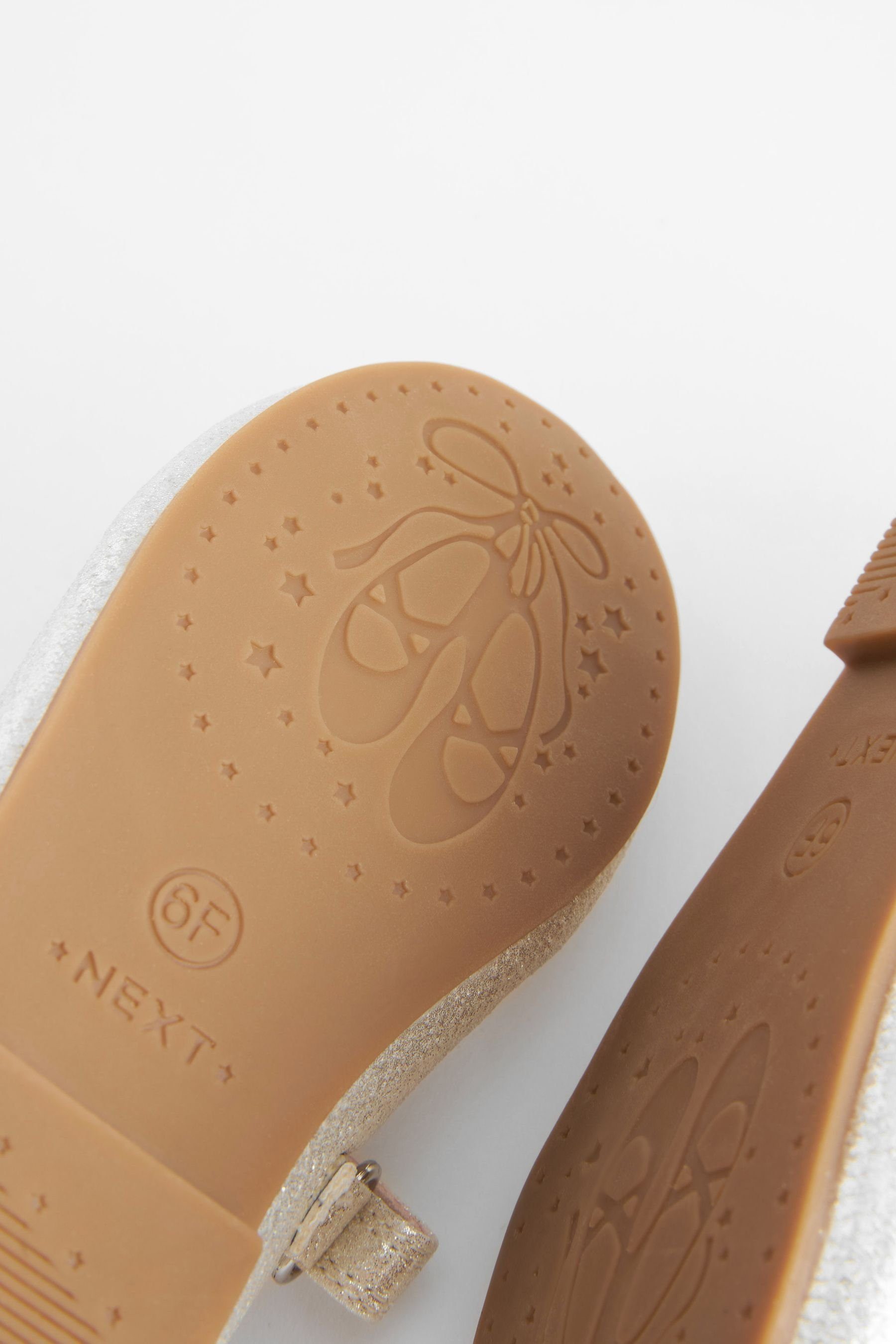 Next Mary-Jane-Ballerina - Breite Passform Mary-Jane-Schuhe (1-tlg)