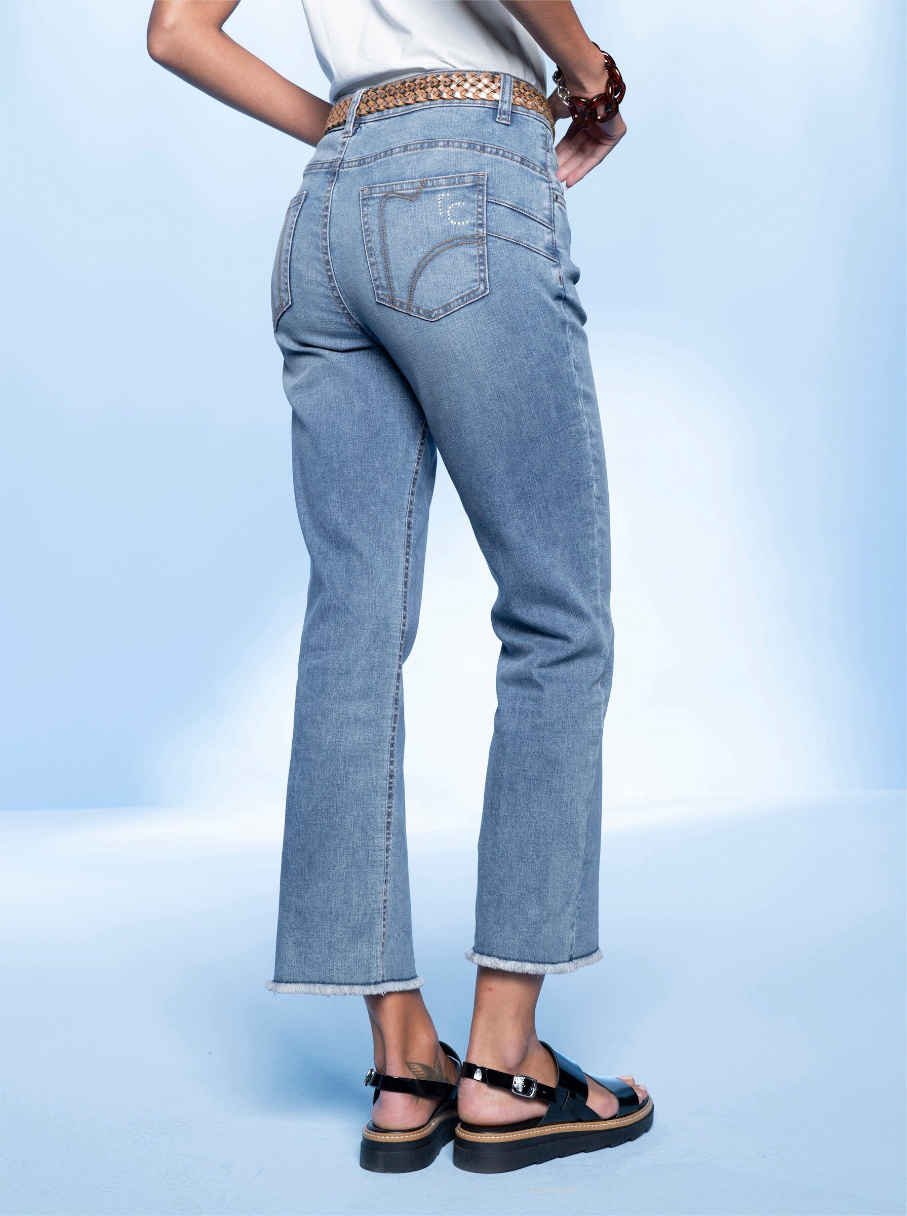 Bequeme blue-stone-washed heine Jeans