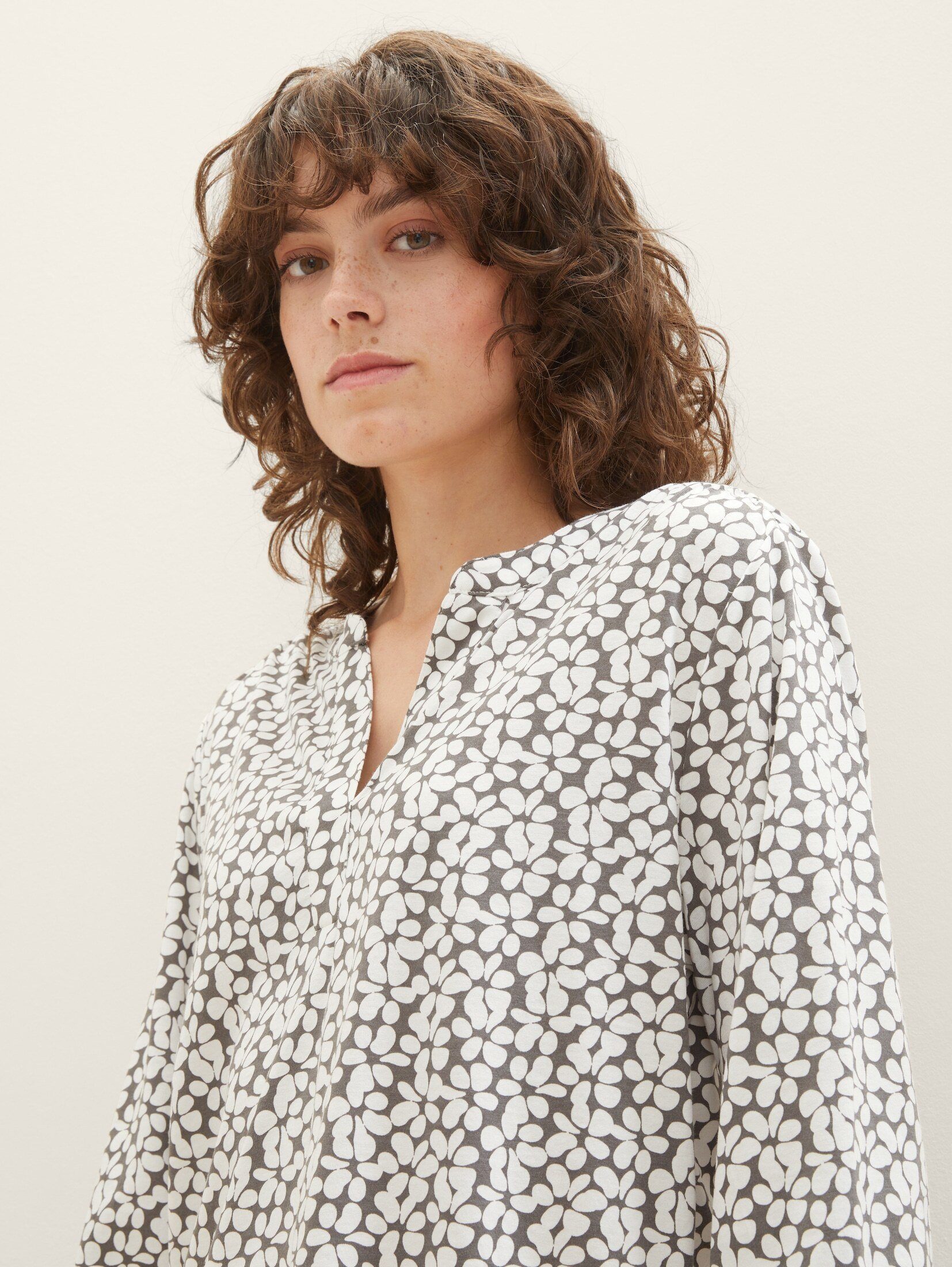 grey Bluse TOM mit design Allover-Print TAILOR floral T-Shirt