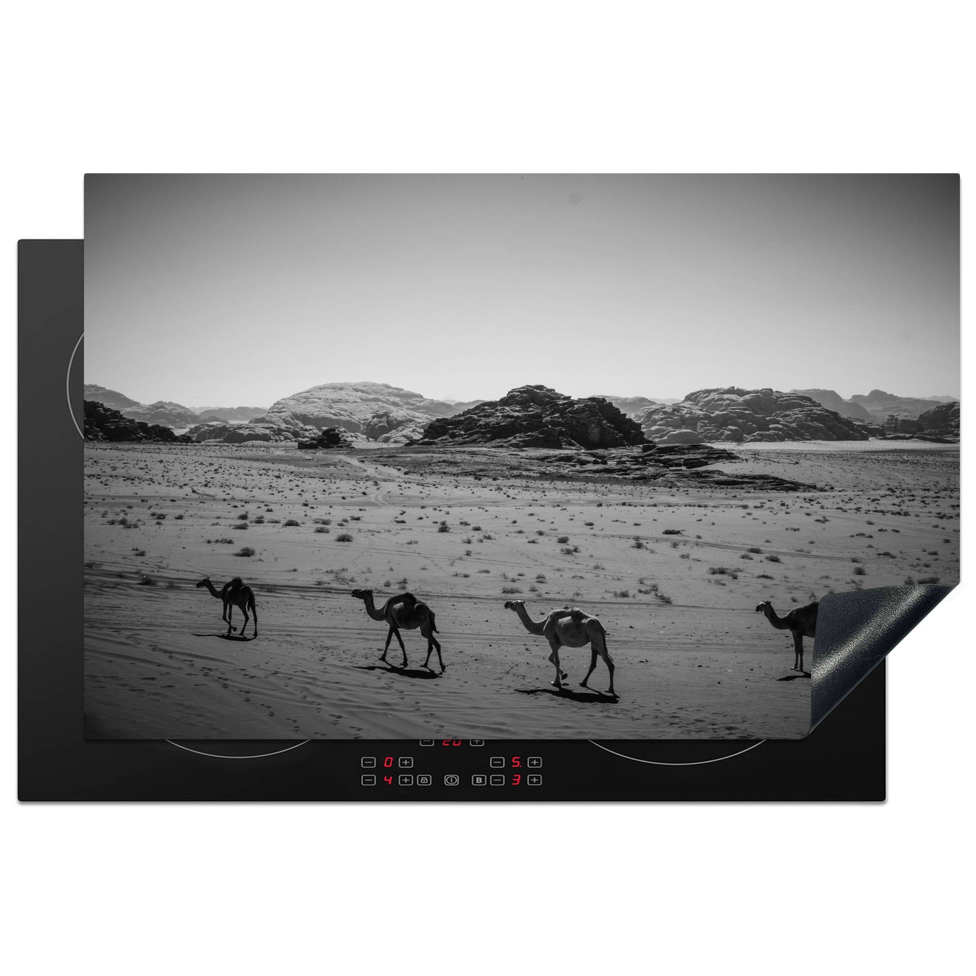 MuchoWow Herdblende-/Abdeckplatte Wadi Rum - Kamel - Schwarz - Weiß, Vinyl, (1 tlg), 81x52 cm, Induktionskochfeld Schutz für die küche, Ceranfeldabdeckung