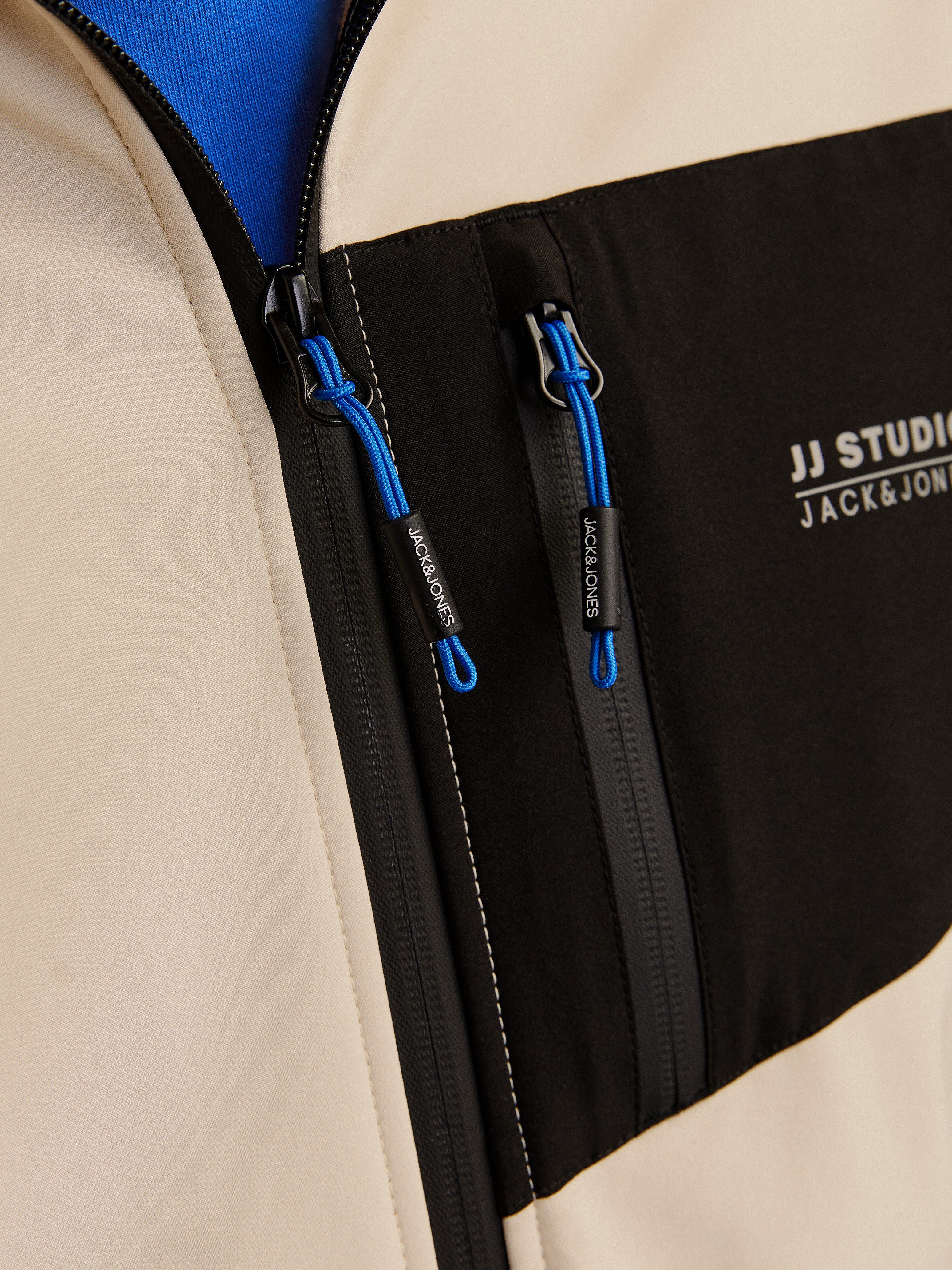 Jack & Jones Softshelljacke JJTAYLOR SOFTSHELL JACKET