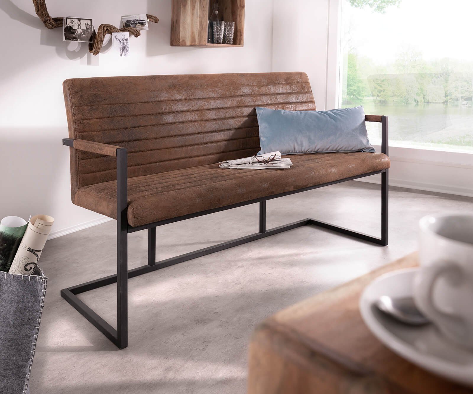DELIFE Essbank »Earnest«, Braun Vintage 140 cm mit Armlehne Gestell Metall Sitzbank online kaufen | OTTO DELIFE Essbank »Earnest«, Braun Vintage 140 cm mit Armlehne Gestell Metall Sitzbank online kaufen | OTTO