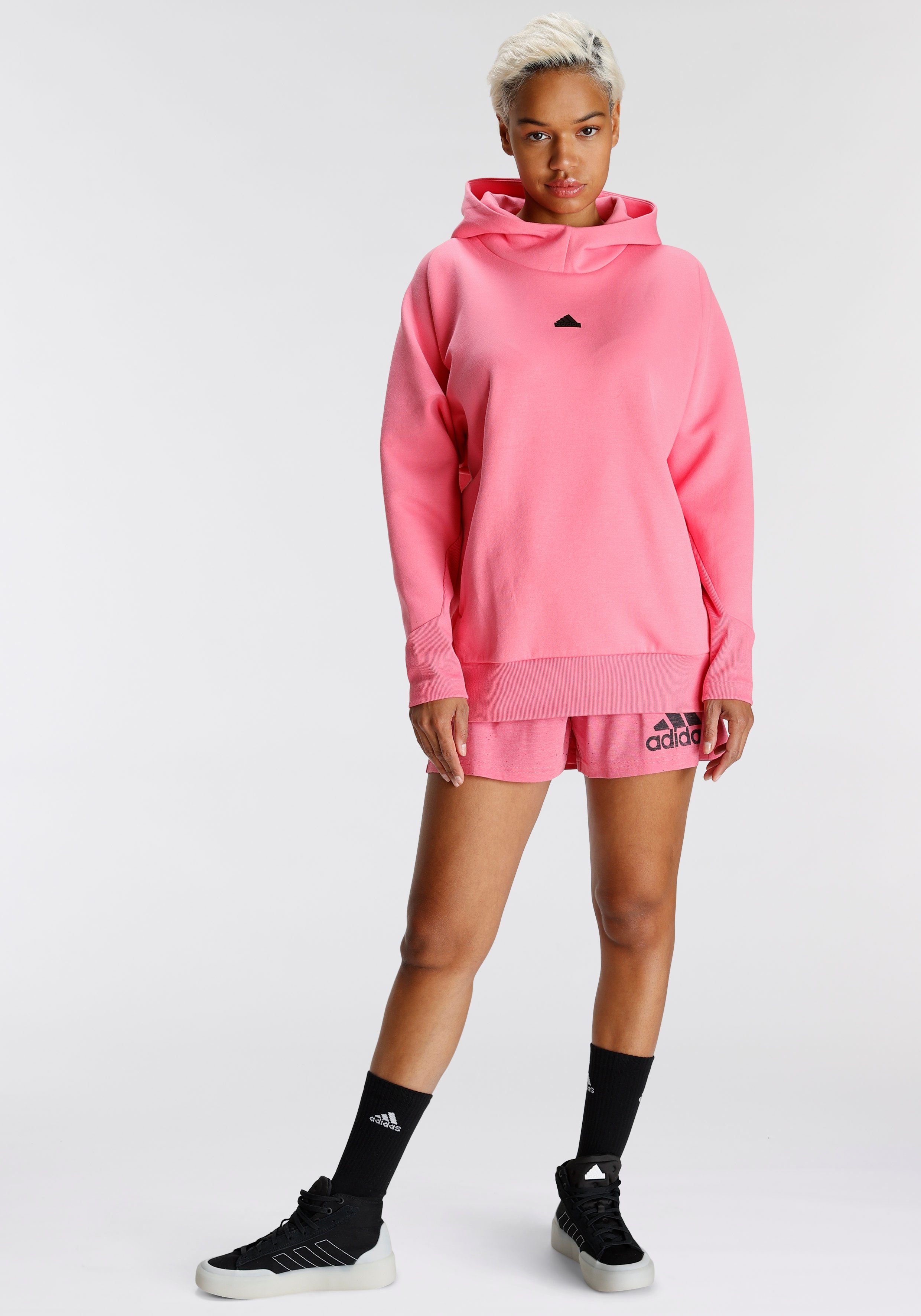 Shorts (1-tlg) Z.N.E. SHORT Pink adidas Fusion Sportswear W