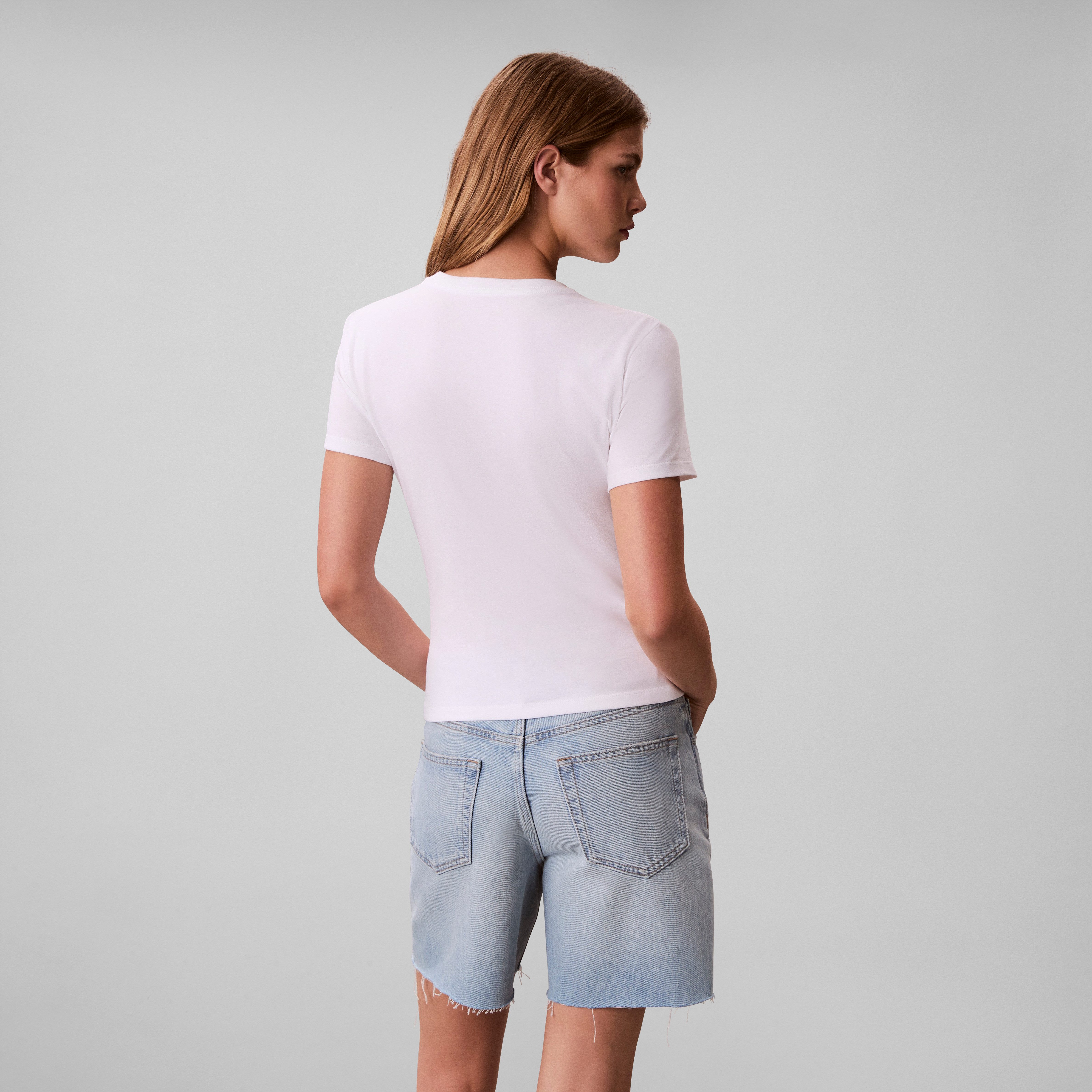 Calvin Klein Jeans T-Shirt GRADIENT MONOLOGO SLIM TEE Regular fit mit Rundhalsausschnitt – Bild 2 von 5