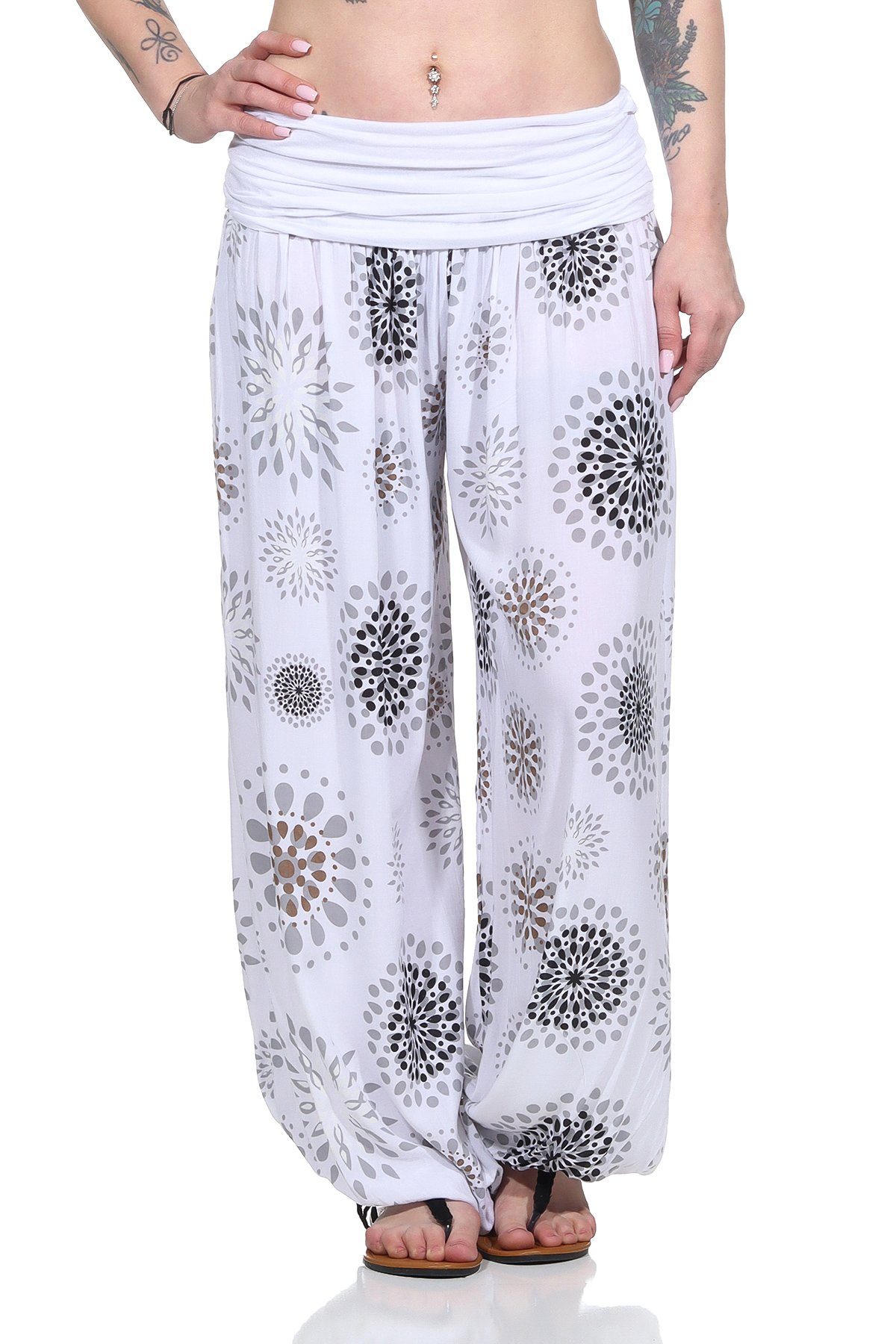 Damenmode Bund, für Pluderhose Aurela Haremshose sommerliche Haremshose Weiß sommerliches elastischem Yogahose (1-tlg) mit Design Damen leichte