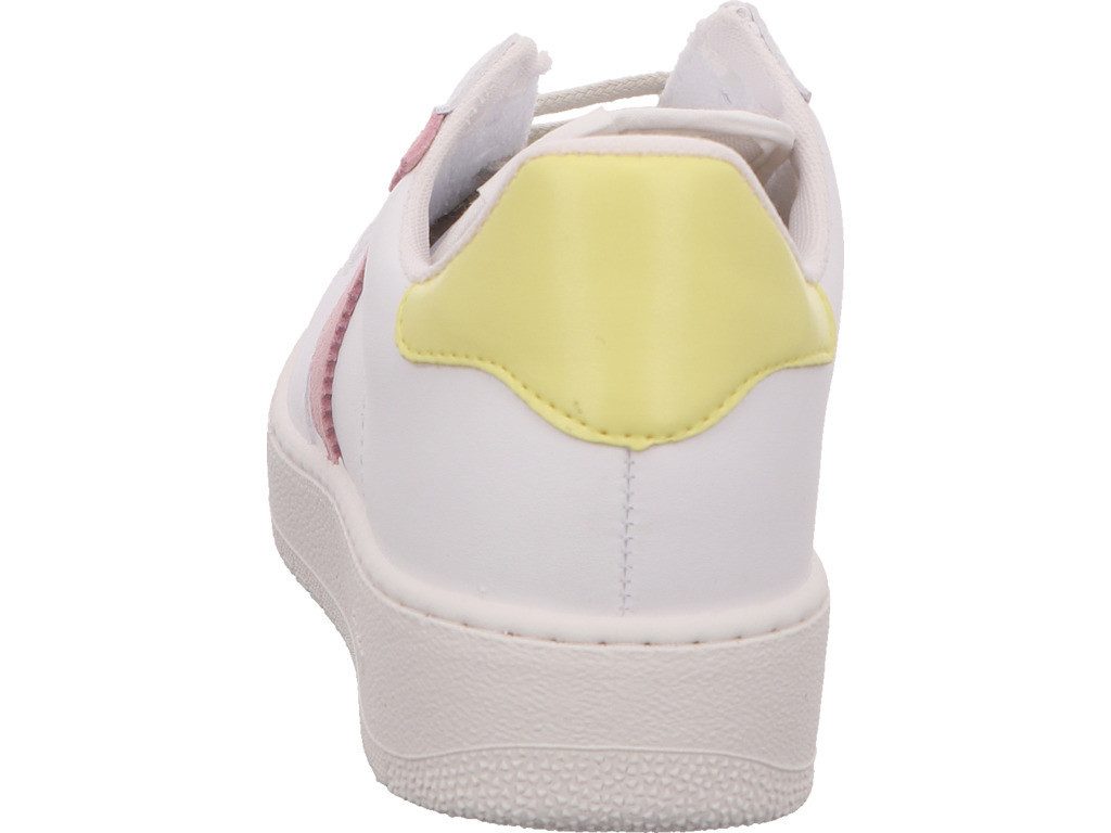 Victoria Sneaker