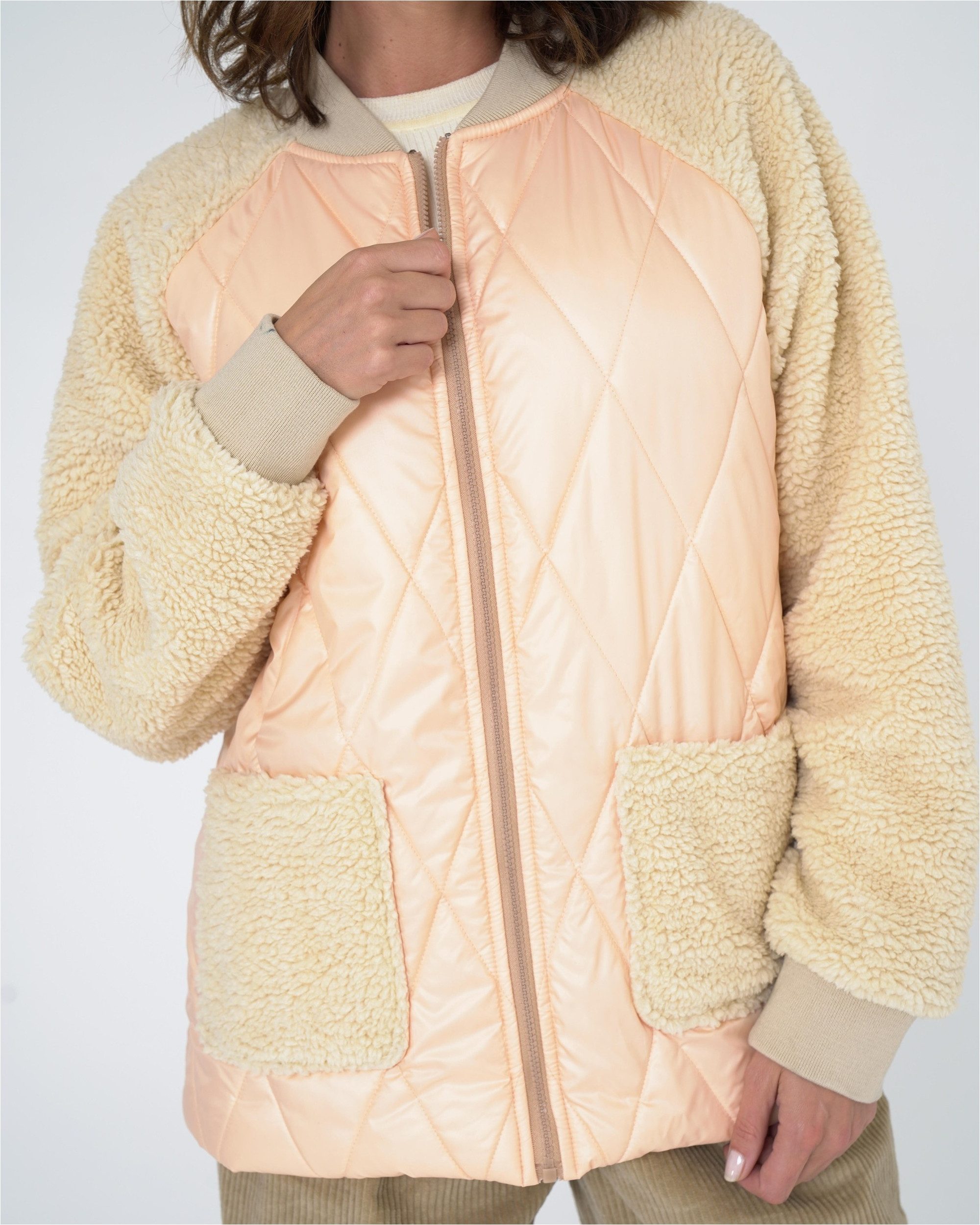 freshlions Steppjacke Julia (1-St) mit aufgesetzten günstig online kaufen