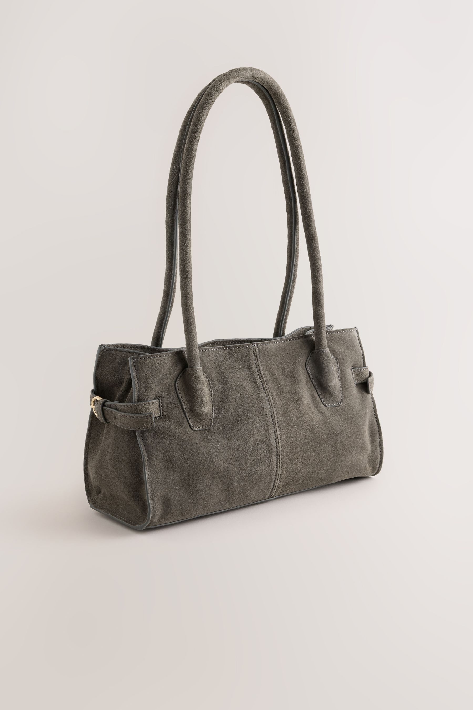 Next Schultertasche Strukturierte Schultertasche aus Veloursleder (1-tlg)