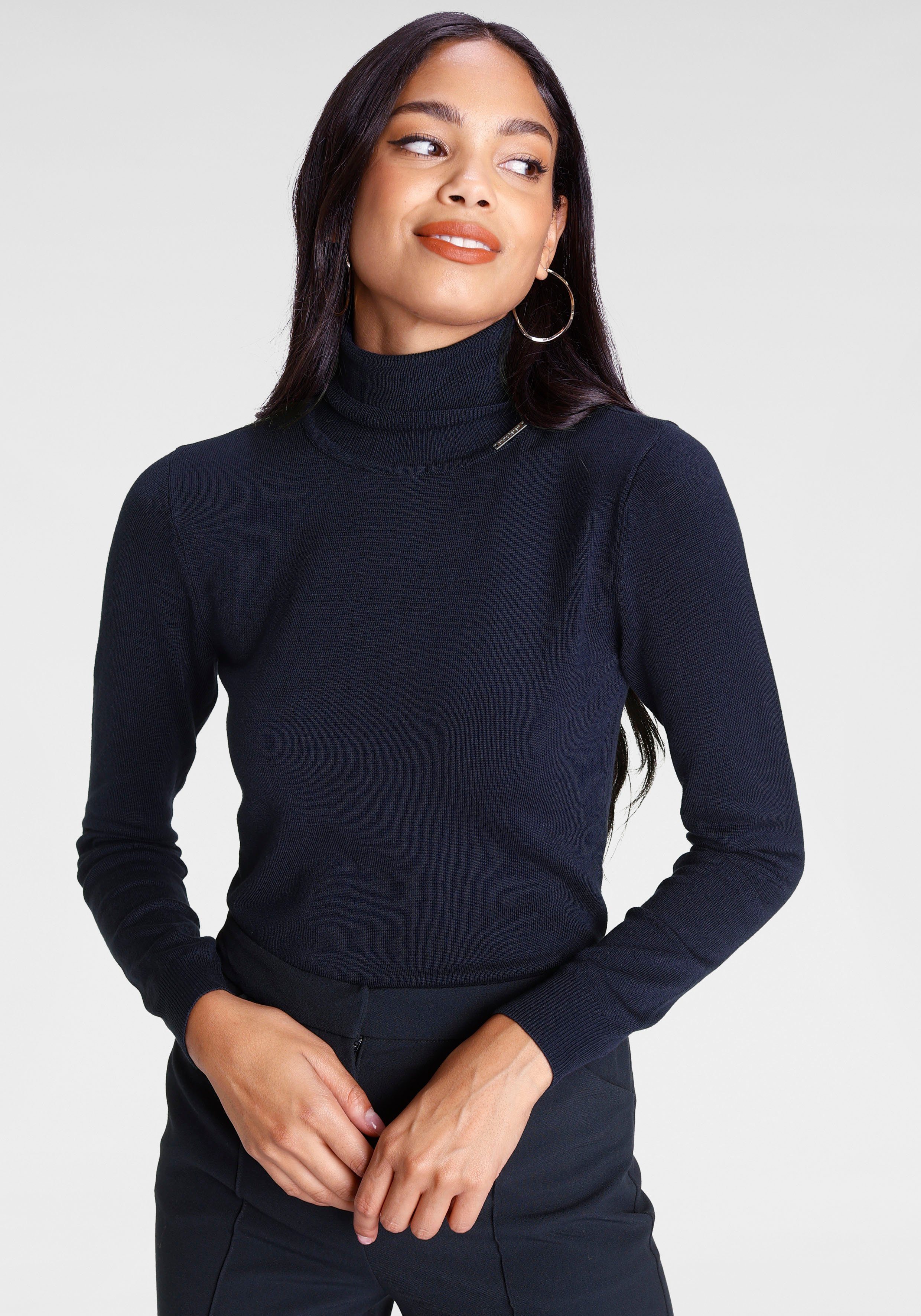 Bruno Banani Rollkragenpullover mit Metalllogo-NEUE FARBEN marine