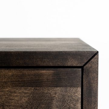 Woodek Design Nachttisch HUGO mit Schublade, Moderne und Stilvolle Nachtkonsole (Ablagetisch aus schwarzer Birke, 1-St., Grifflose Nachtkommode), Skandinavischer Wandschrank