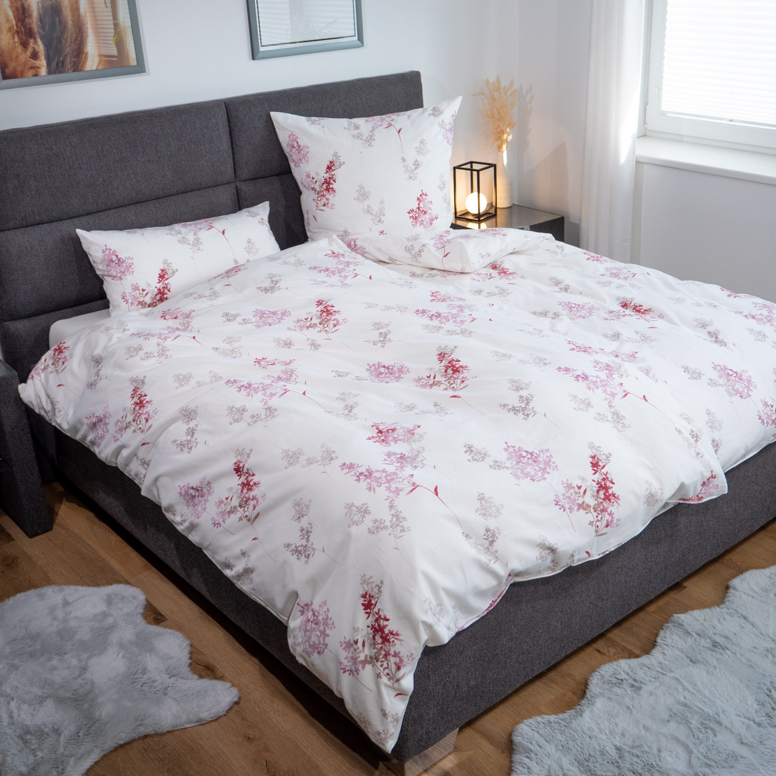 Janine Bettwäsche Edel Baumwolle, Flanell, 2 teilig, filigrane Blütenzweige günstig online kaufen