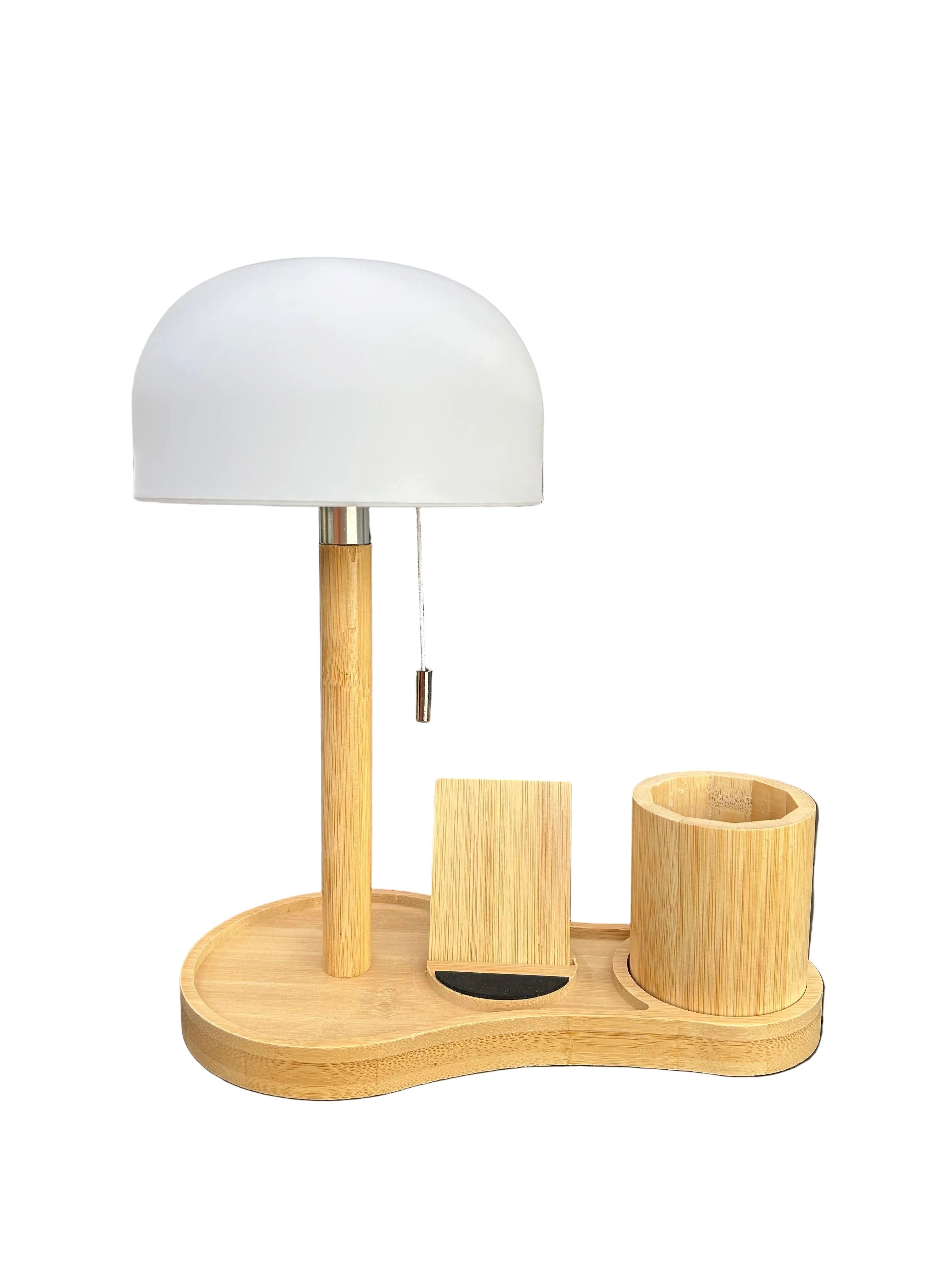 Deluxe Homeart LED-Kerze LED Tischleuchte Bambus mit Organizer & Akku – Delight Candles