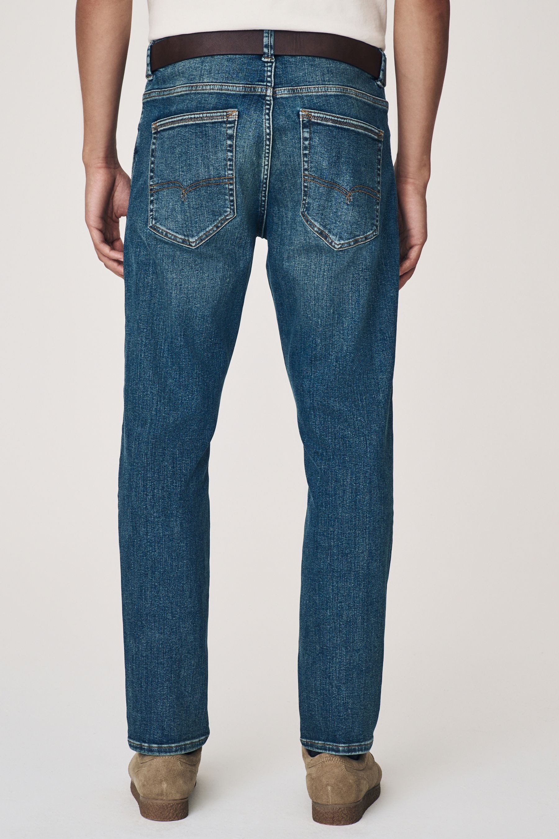 Next Slim-fit-Jeans Slim Fit Motionflex-Jeans mit Gürtel (2-tlg) günstig online kaufen