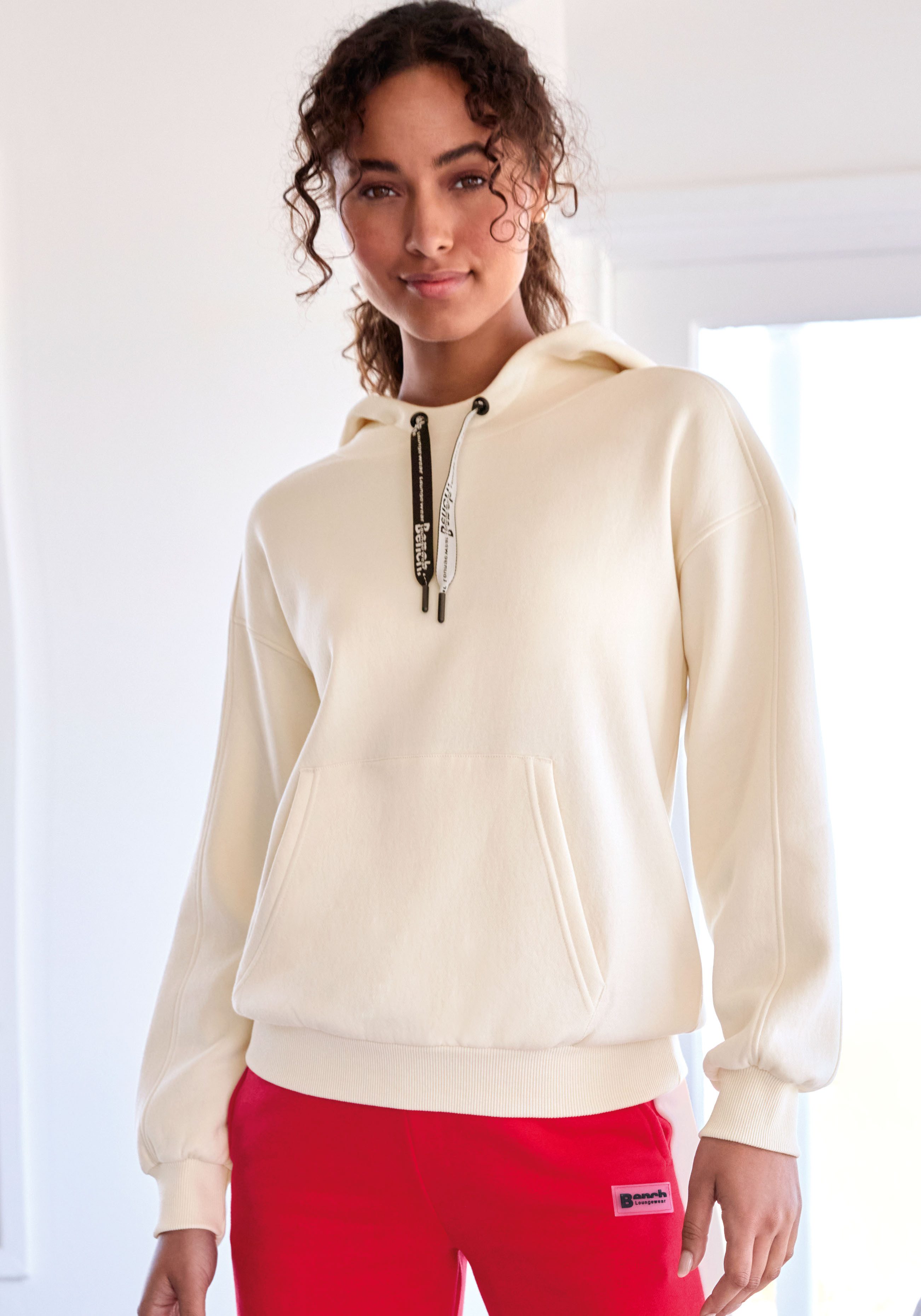 Bench. Loungewear Kapuzensweatshirt mit Kängurutasche, Loungewear