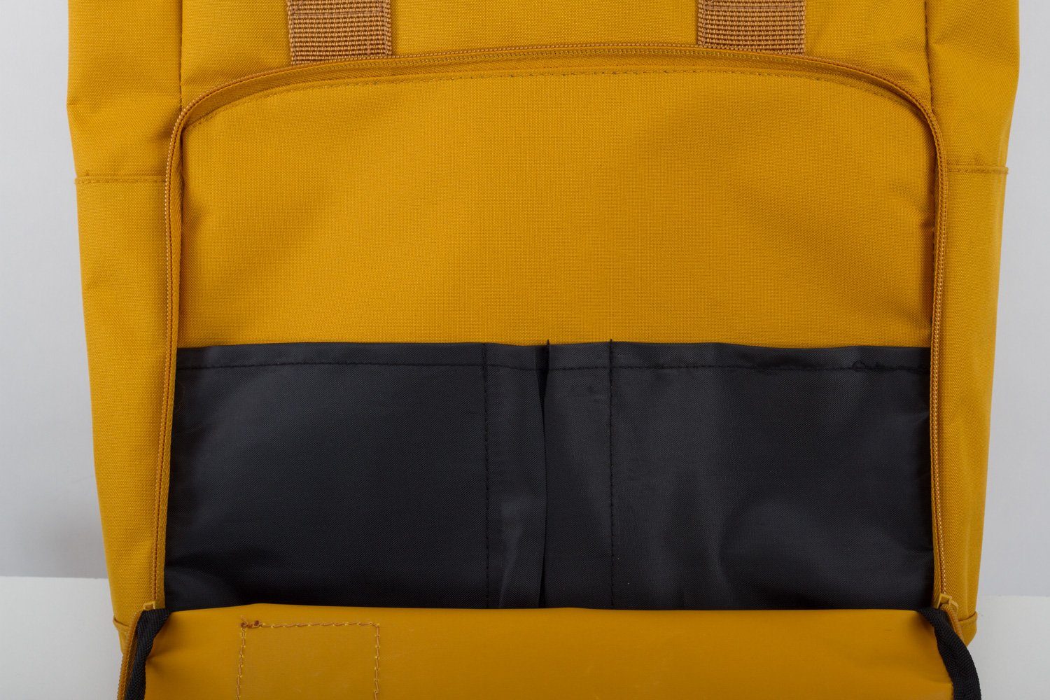 Manufaktur13 Tagesrucksack Roll-Top Daypack - Rucksack, mit Rollverschluss