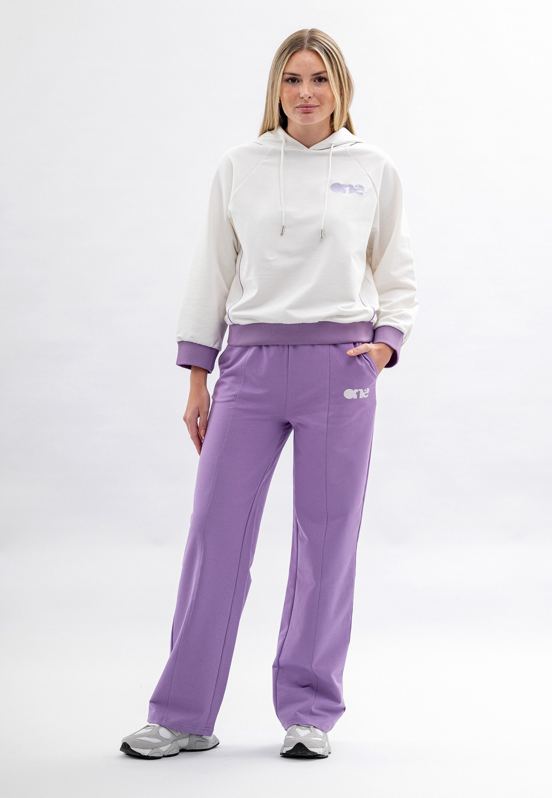 Tom Barron Freizeitanzug Two Color Tracksuit With Embroidery Oen Top günstig online kaufen