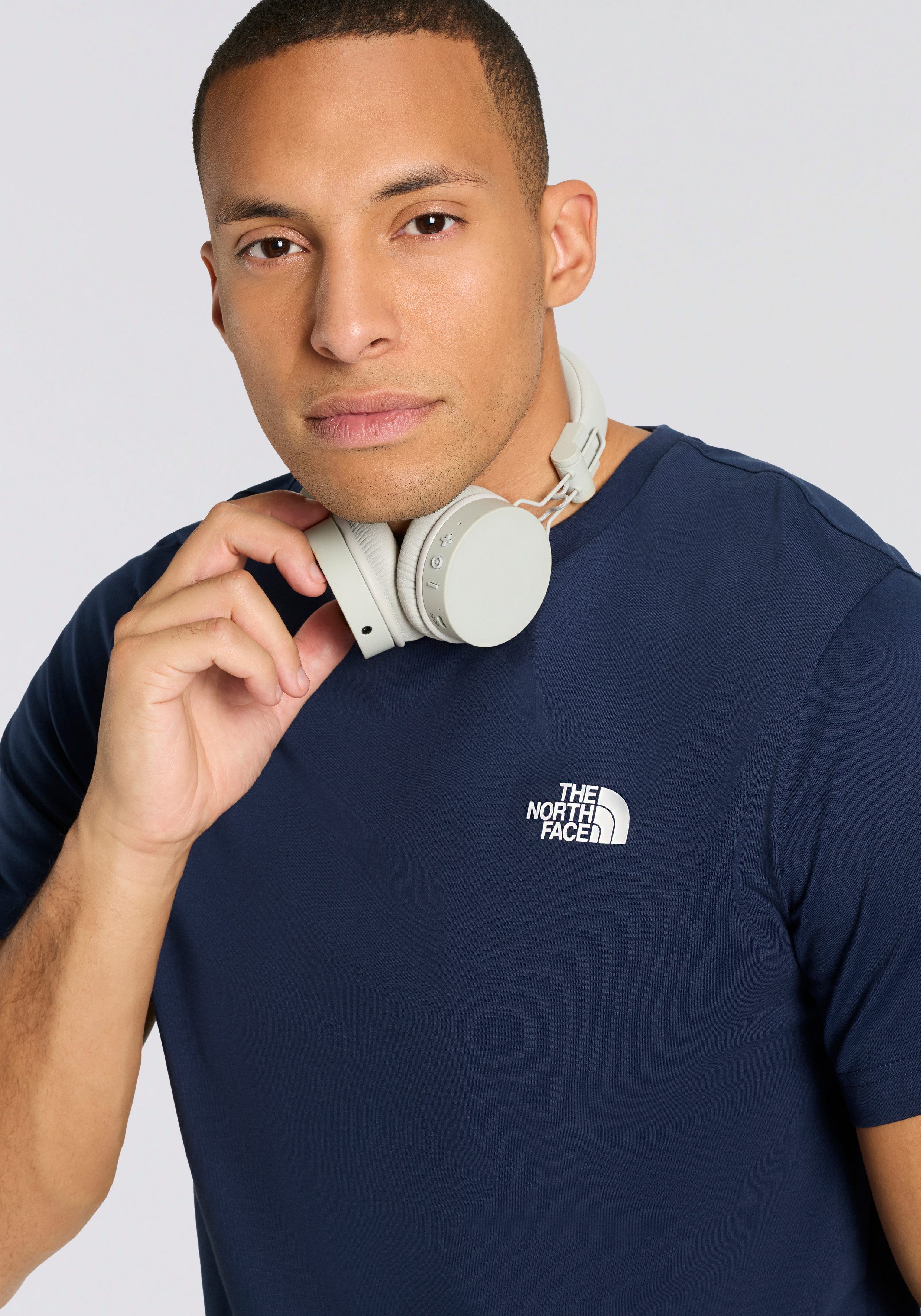 The North Face T-Shirt M SS SIMPLE DOME TEE sportlicher Stil, mit Logodrucken, atmungsaktive Baumwollmischung