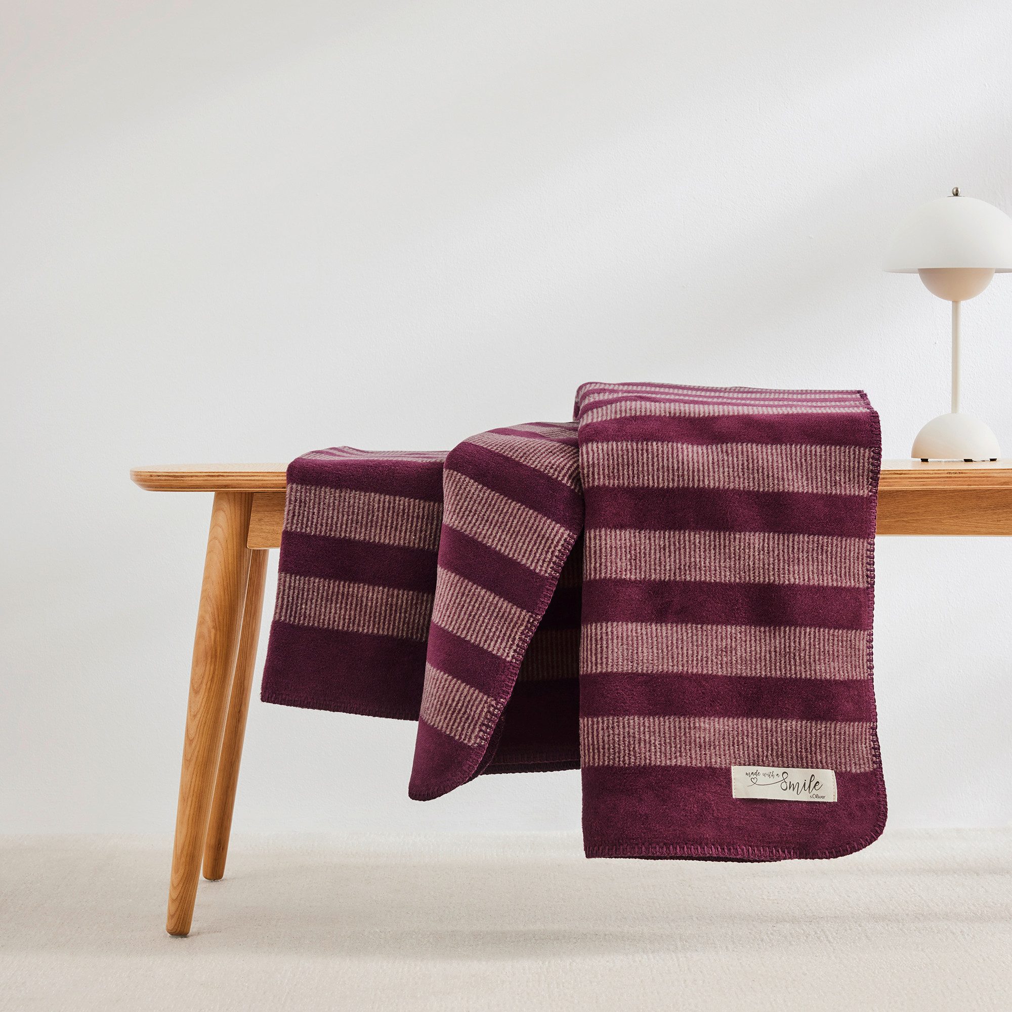Wohndecke Wohndecke s.Oliver, IBENA, in zeitlosem Streifen-Look günstig online kaufen