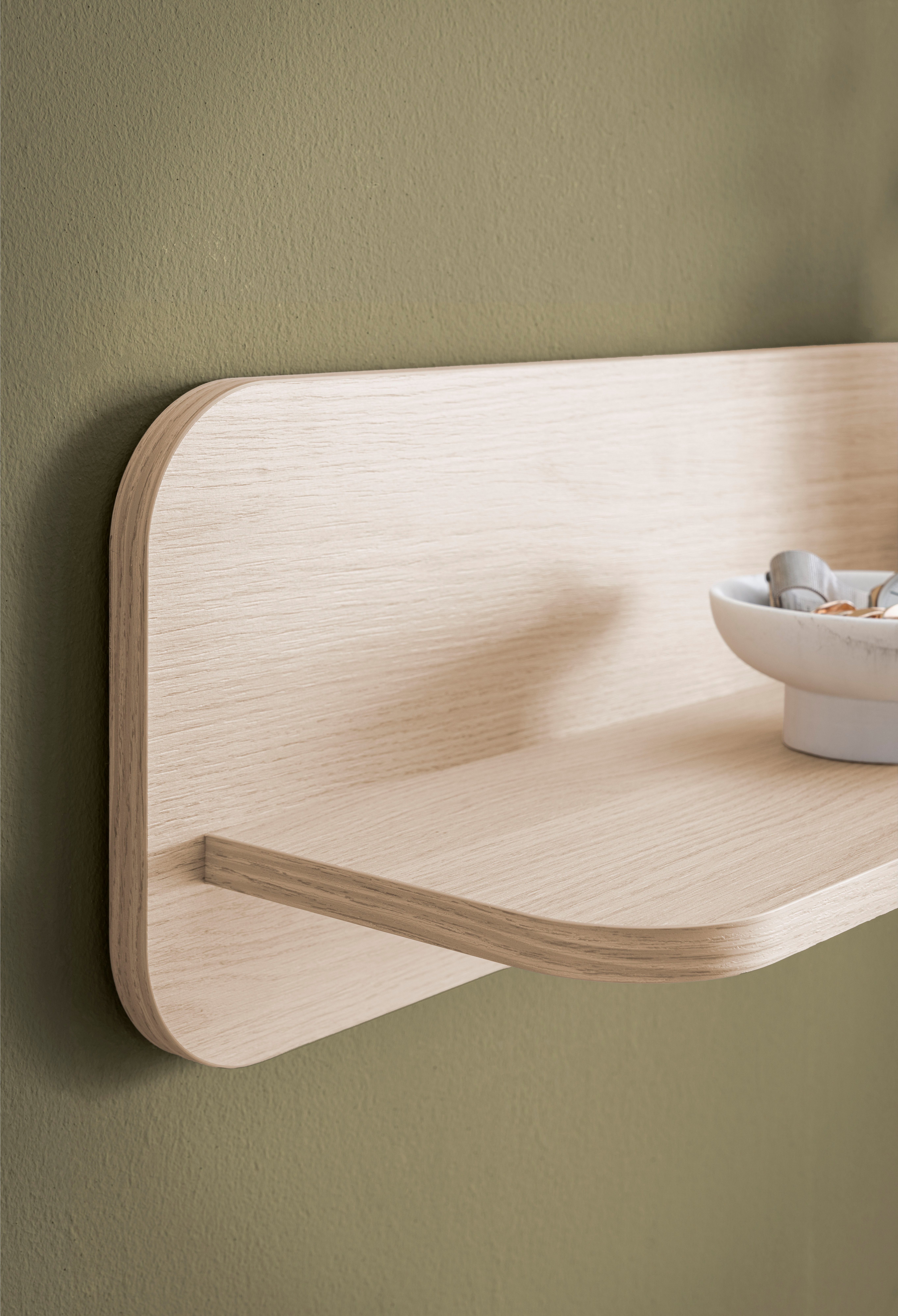 Home affaire Wandregal Torsby, modernes Wandboard Wandhalter mit Ablagefläche, 90 cm breit, vielseitig einsetzbares Hängeregal, abgerundete Ecken – Bild 5 von 5