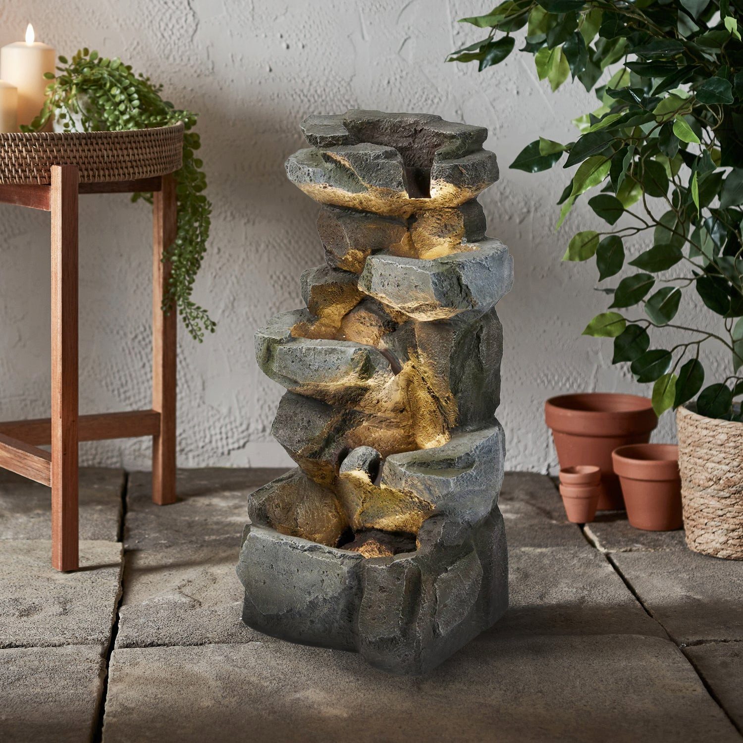 Lights4fun Zierbrunnen Ingleton 88cm LED Gartenbrunnen Felsen