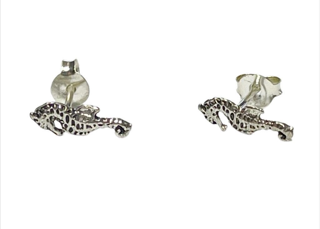 Paar Ohrstecker „SeaWhisper“ – Seepferdchen – 925er Silber – ca. 12 mm