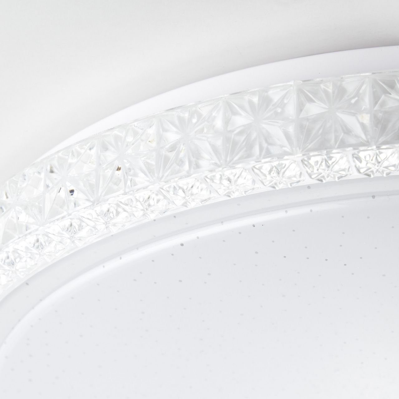 Brilliant Deckenleuchte Badria, Lampe Deckenleuchte weiß Badria 40cm LED LED 24W Wand- 1x und 3000K, integr