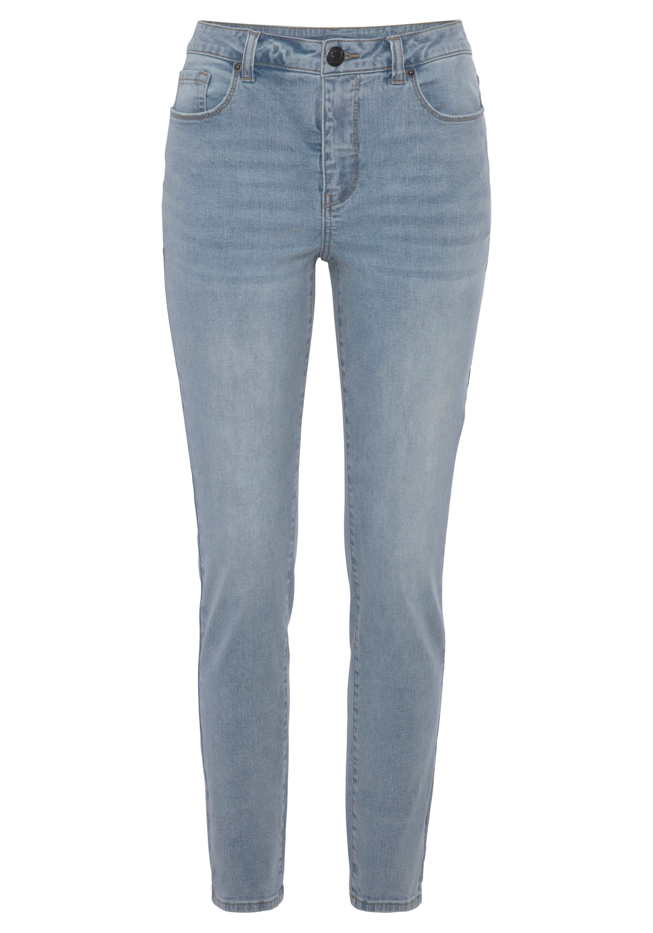Elbsand Slim-fit-Jeans mit Logodruck, schmale Passform, softe Denimqualität – Bild 2 von 5
