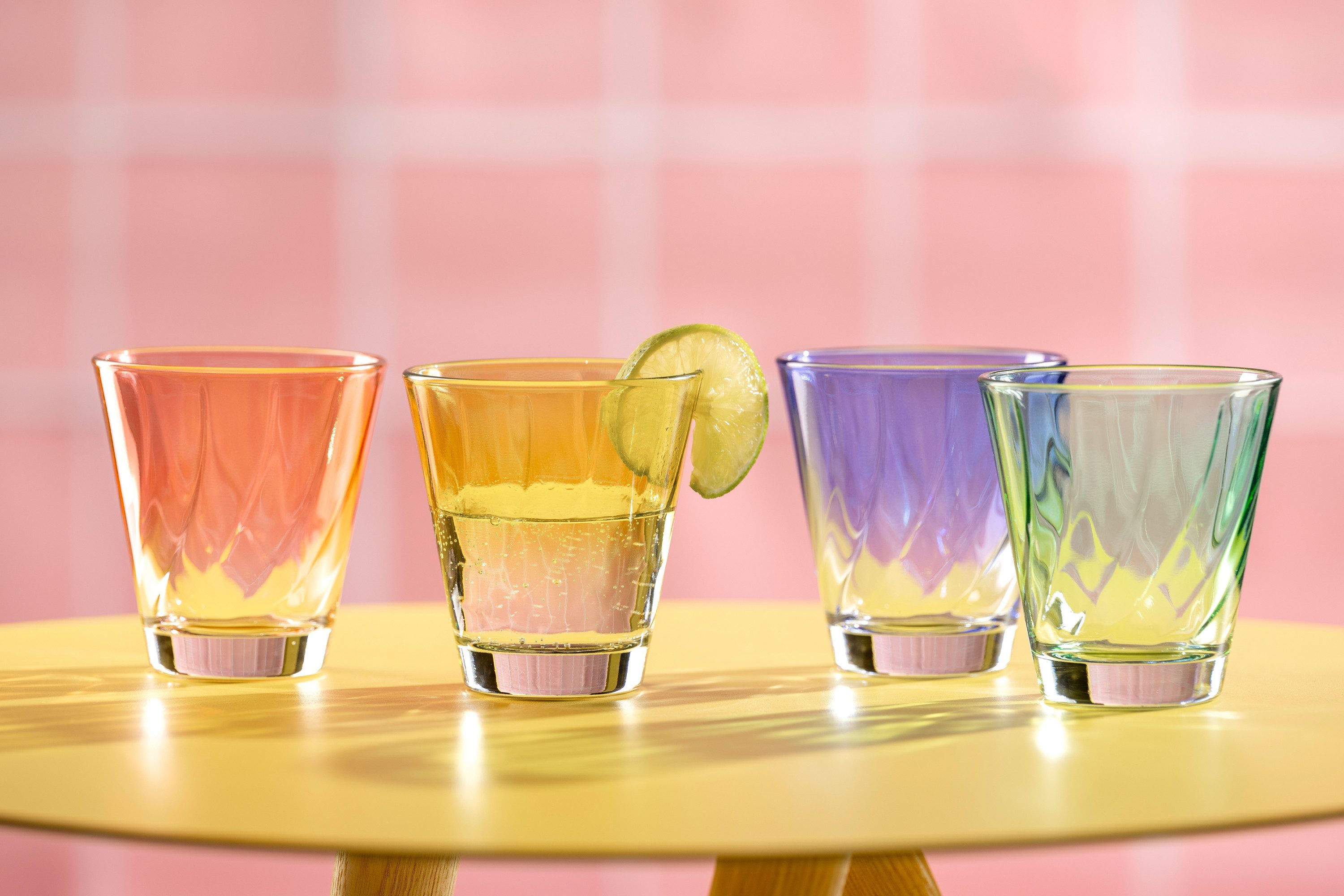 LEONARDO Gläser-Set Trinkglas, TWIST, 215 ml, farbig sortiert, 4er-Set, 4-tlg., Glas, Whiskybecher, spülmaschinengeeignet