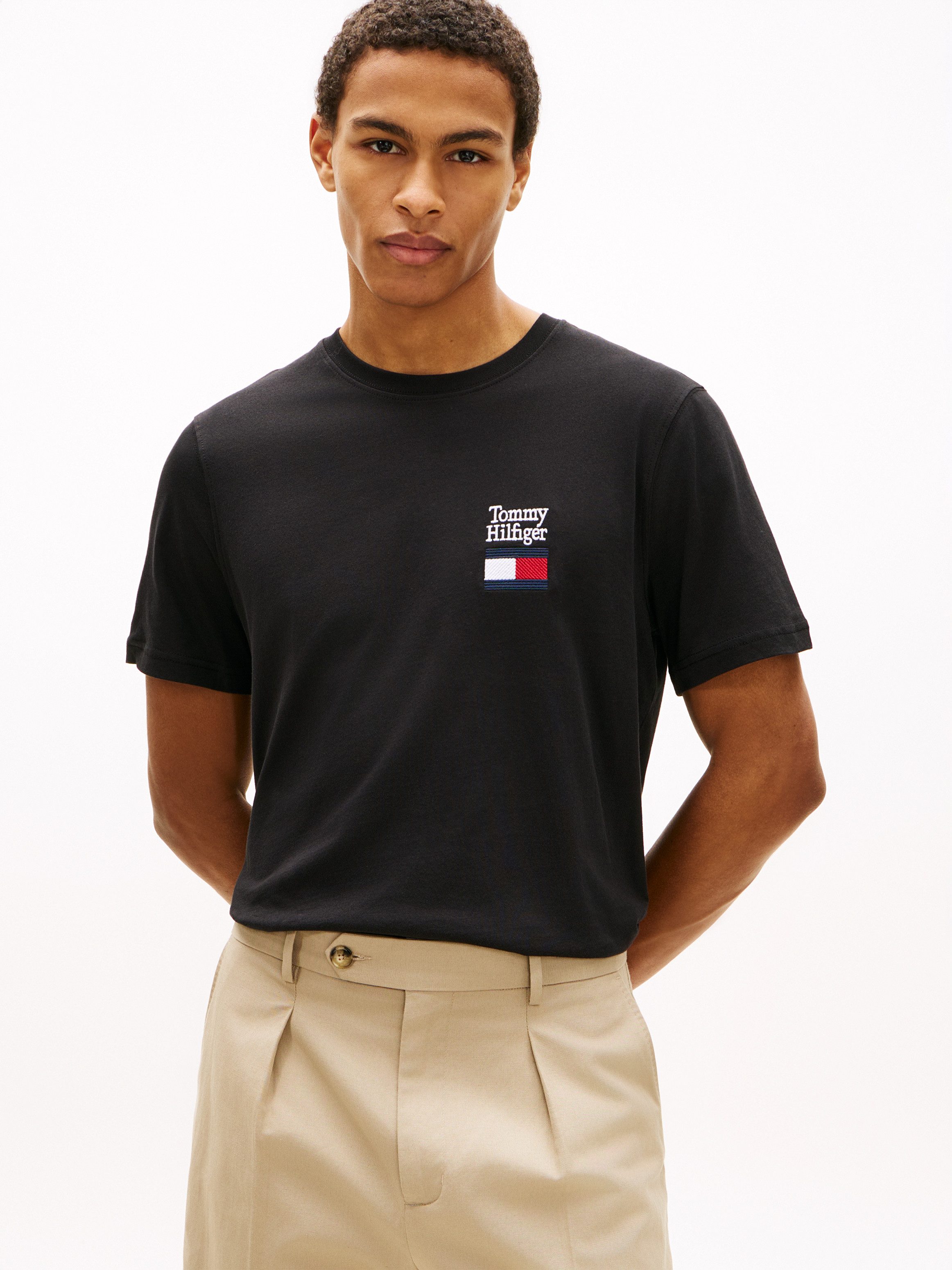 T-Shirt BRAND LOVE TEXT STACK