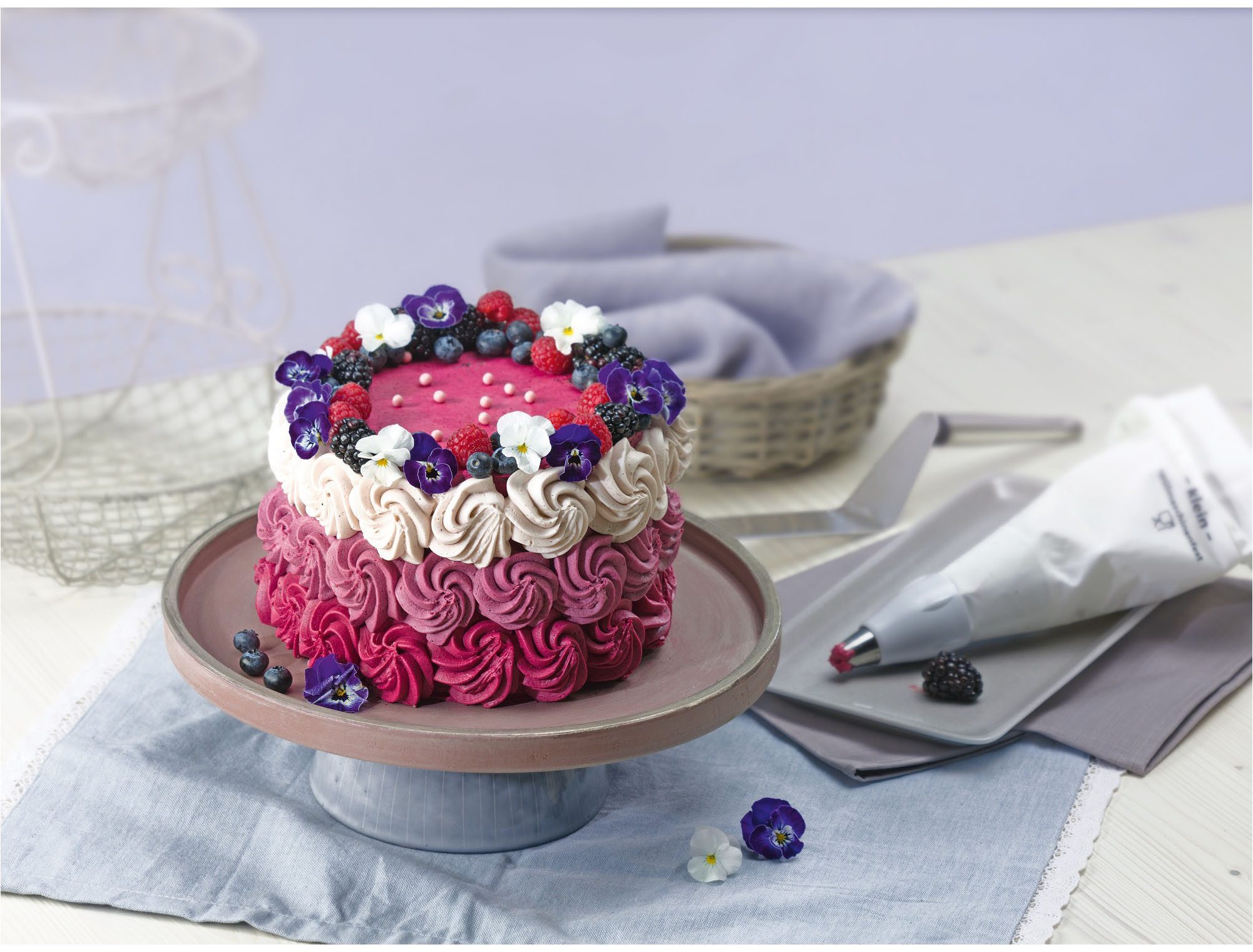 Kaiser Backformen Spritzbeutel La Forme Plus (7-tlg) Wiederverwendbarer Spritzbeutel, Made in Germany