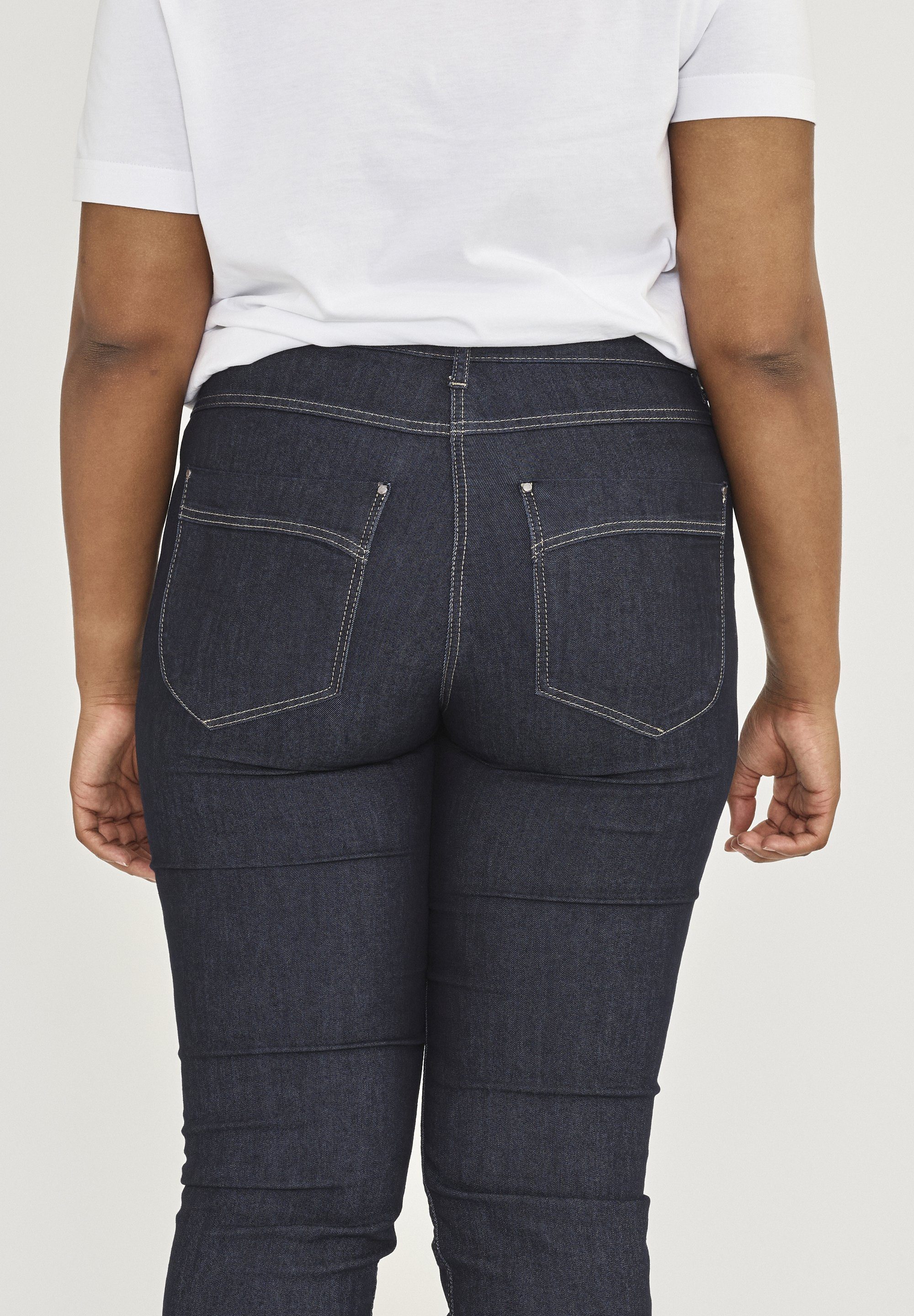 Damen Jeans LauRie Straight-Jeans Charlotte Regular ML Denim, 5-Pocket Jeans