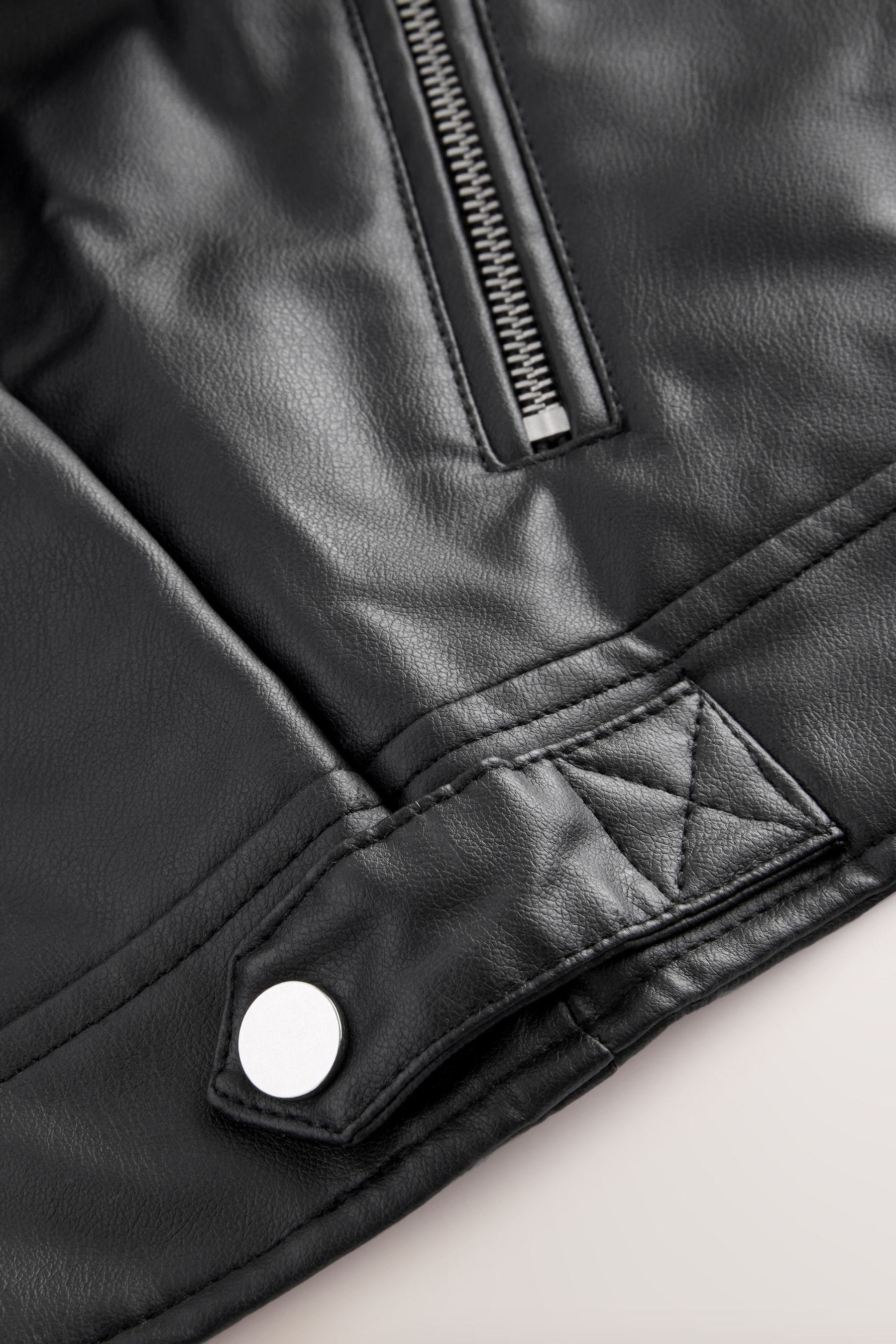 Next Lederimitatjacke Bikerjacke aus Polyurethan (1-St) – Bild 3 von 5