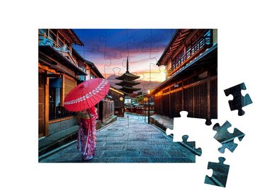 puzzleYOU Puzzle Dame im japanischen Kimono, Kyoto, Japan, 48 Puzzleteile, puzzleYOU-Kollektionen Japan