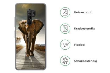 MuchoWow Handyhülle Elefant - Straße - Tiere - Sonnenuntergang - Landschaft, Phone Case, Handyhülle Xiaomi Redmi 9, Silikon, Schutzhülle