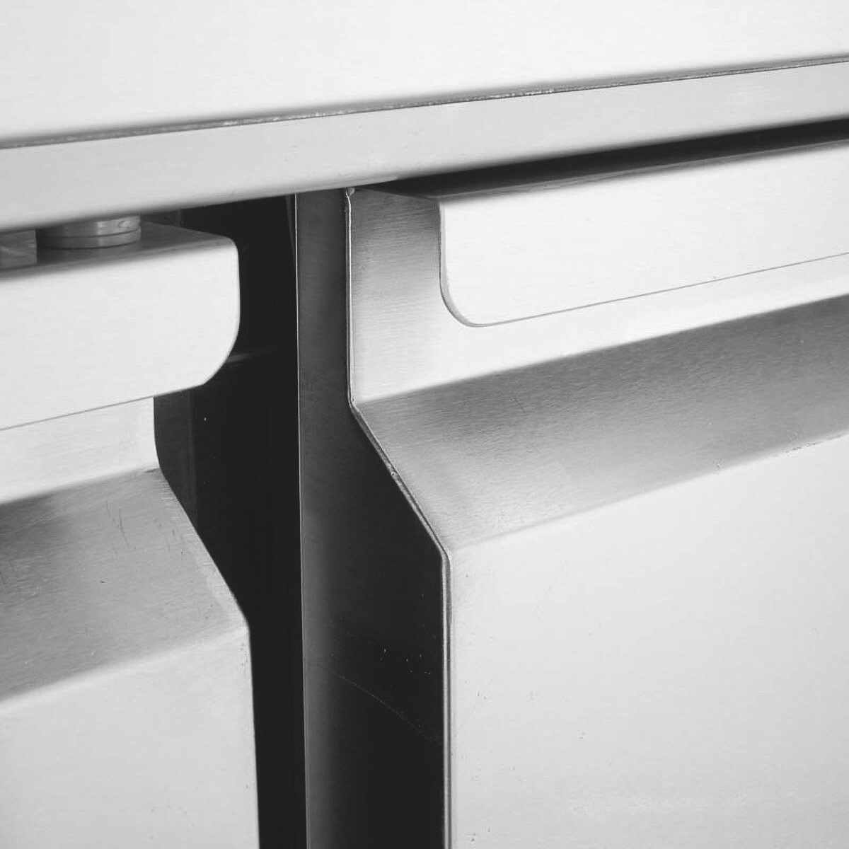 GastroHero Dönergrill Mini Kühltisch Edelstahl GN 1/1 4 Schubladen, 230 W, Umweltfreundlicher Betrieb, Ventilatorkühlung, LED-Display