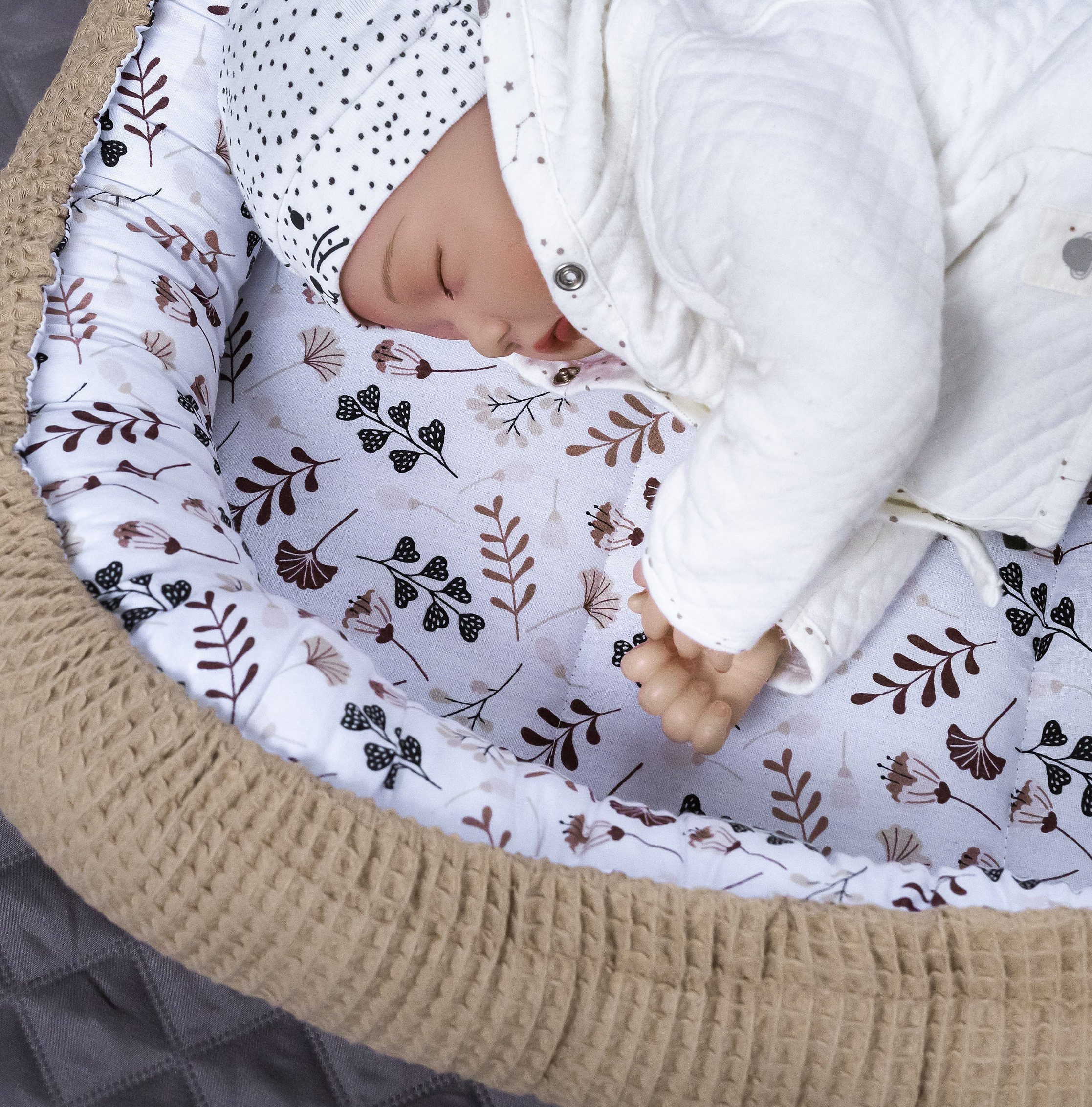 Loolay Bettnestchen Taupe WAFFELPIQUE/ BLUMEN Braun 5 TLG SET Babynest Baby günstig online kaufen