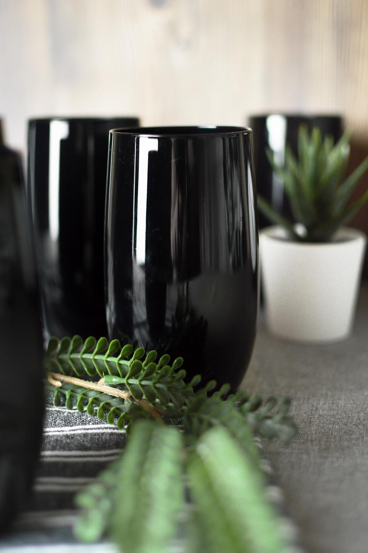 Sendez Gläser-Set 6 Schwarze Trinkgläser 420ml Saftgläser Cocktailgläser Longdrinkgläser, 6-tlg., Glas