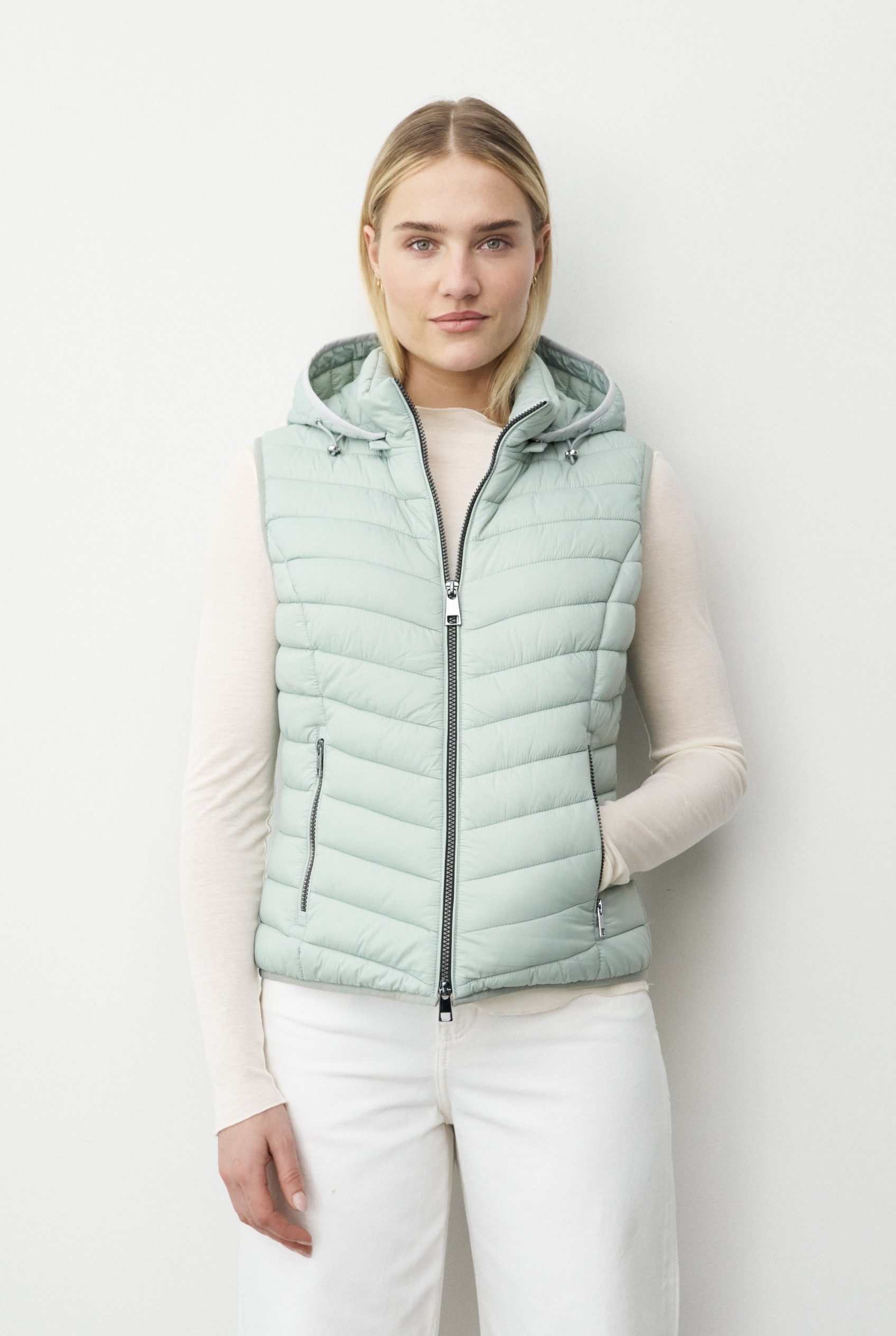 ONUA Steppweste leichte Damenweste mit abnehmbarer Kapuze, Frühlingsweste oder Gilet