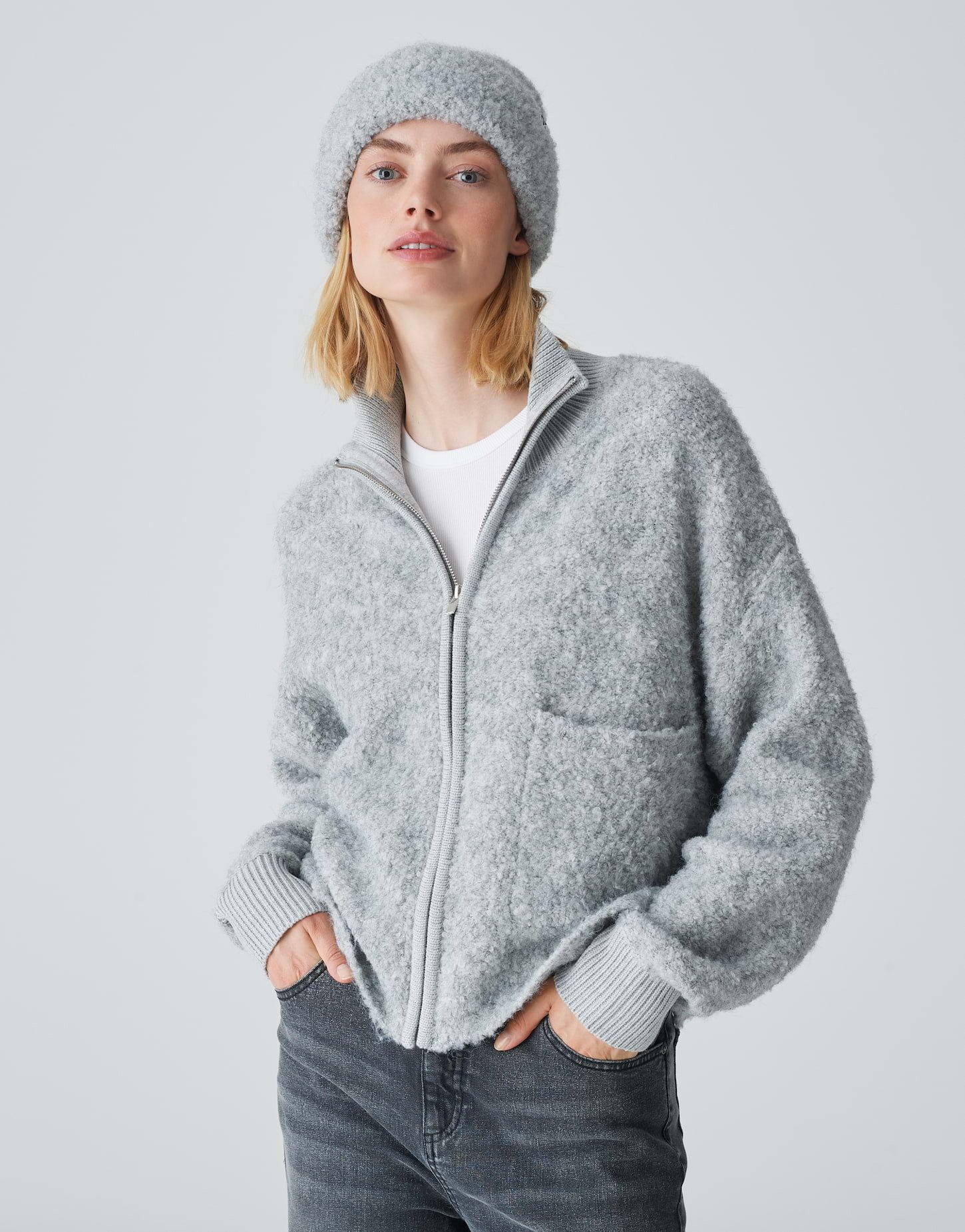 OPUS Strickmütze Strickmütze ACURLY CAP mit Wolle günstig online kaufen