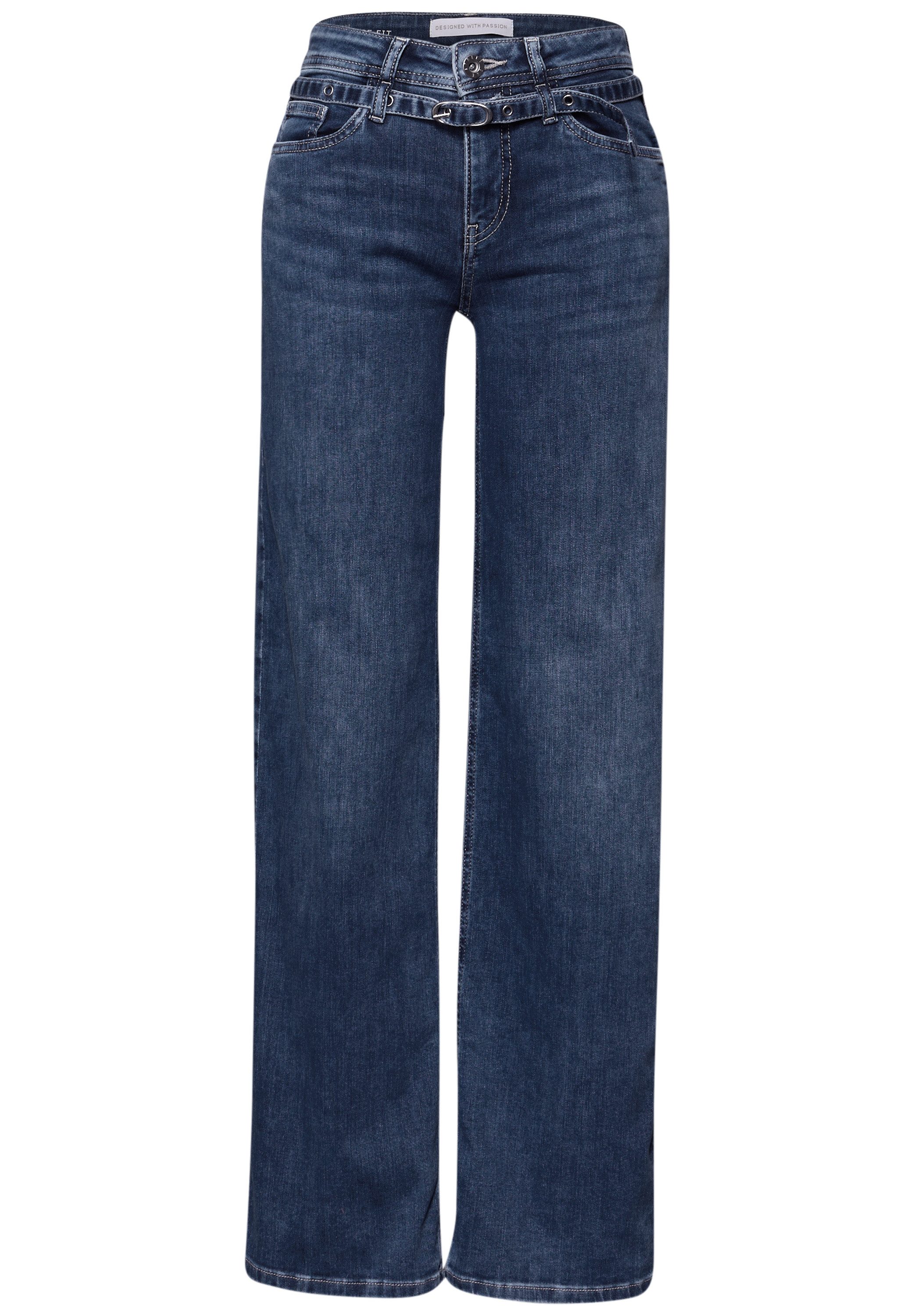 Loose-fit-Jeans Style Emee