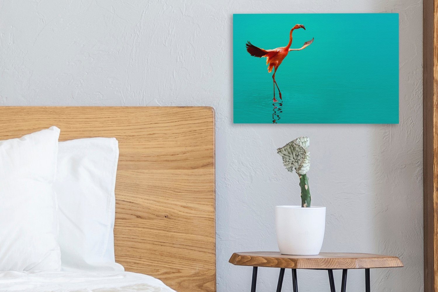 Wanddeko, Flamingo OneMillionCanvasses® cm (1 30x20 Wasser, blauen am St), Leinwandbild Wandbild klaren Aufhängefertig, Leinwandbilder, Ein