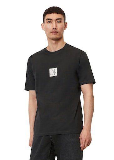 Marc O'Polo T-Shirt T-Shirt with print, ribbed neckline, flatlock details, straight hem mit kontrastfarbenem Logo black