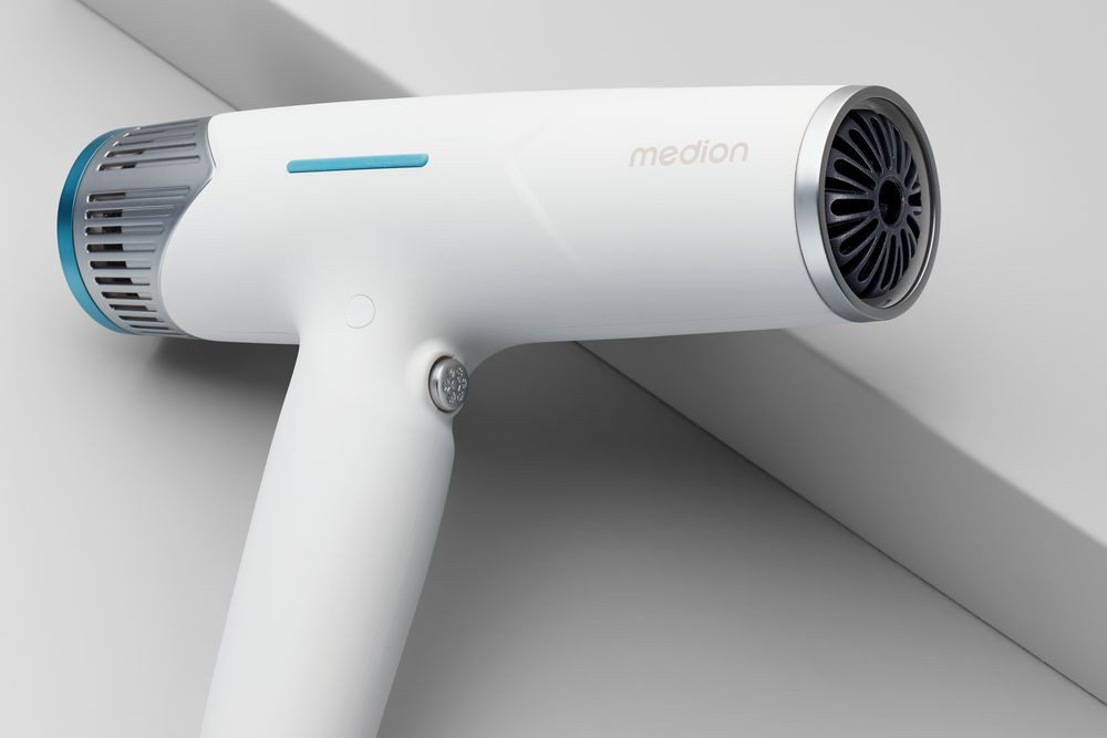 Medion® Ionic-Haartrockner HD2 (MD19984), 1500 W, Selbstreinigungsfunktion, je 3 Temperatur- und Luftstromstufen
