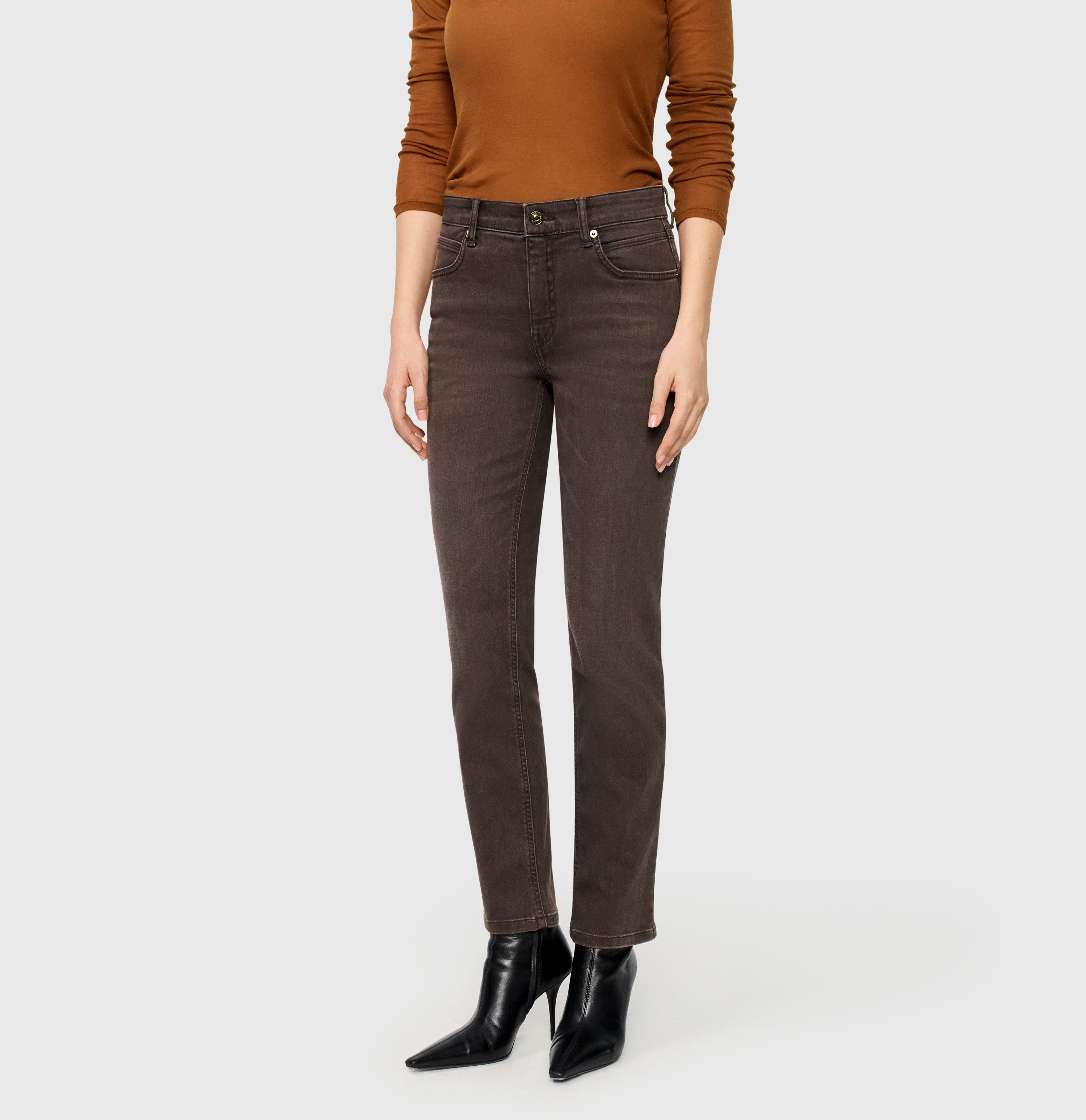 MAC Straight-Jeans MACMELANIE Figurformende Denim-Qualität mit hervorragendem Rücksprung-Verhalten