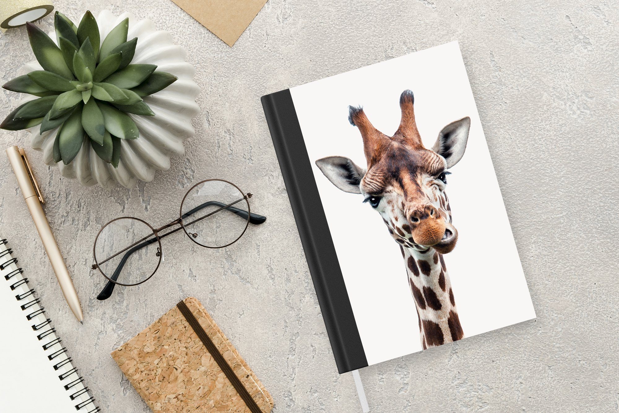 MuchoWow Notizbuch 98 Tagebuch, - - Merkzettel, Haushaltsbuch Mädchen, Kopf - Giraffe Journal, - Kind - Porträt Tiere Seiten, Notizheft, Jungen - A5