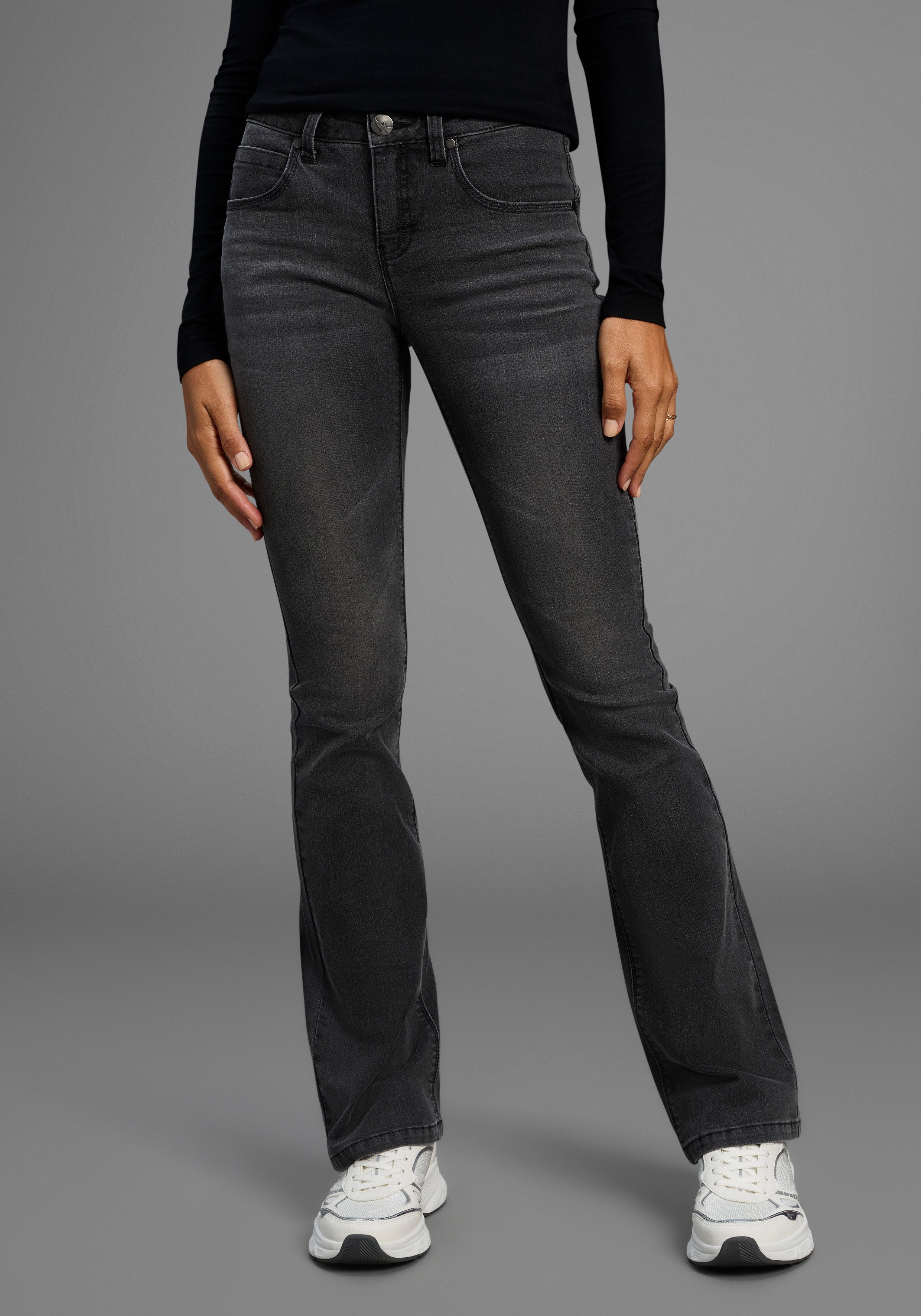 Arizona Bootcut-Jeans Shaping bootcut, Kontrastnähte, Used-Look-Waschung, niedrige Leibhöhe