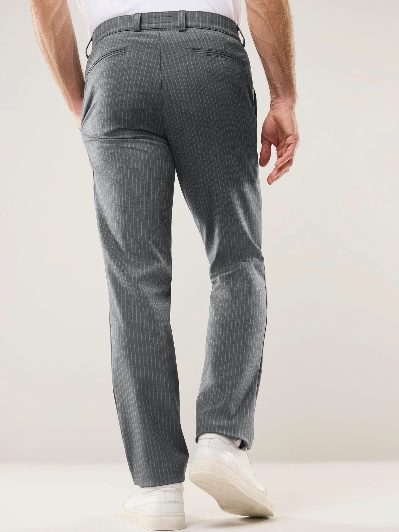 Walbusch Chinohose Herren Anzughose Modern Fit Allround Reisehose 2.0 Wasser- und schmutzabweisend, 360°-Stretch, knitterfrei, pflegeleicht